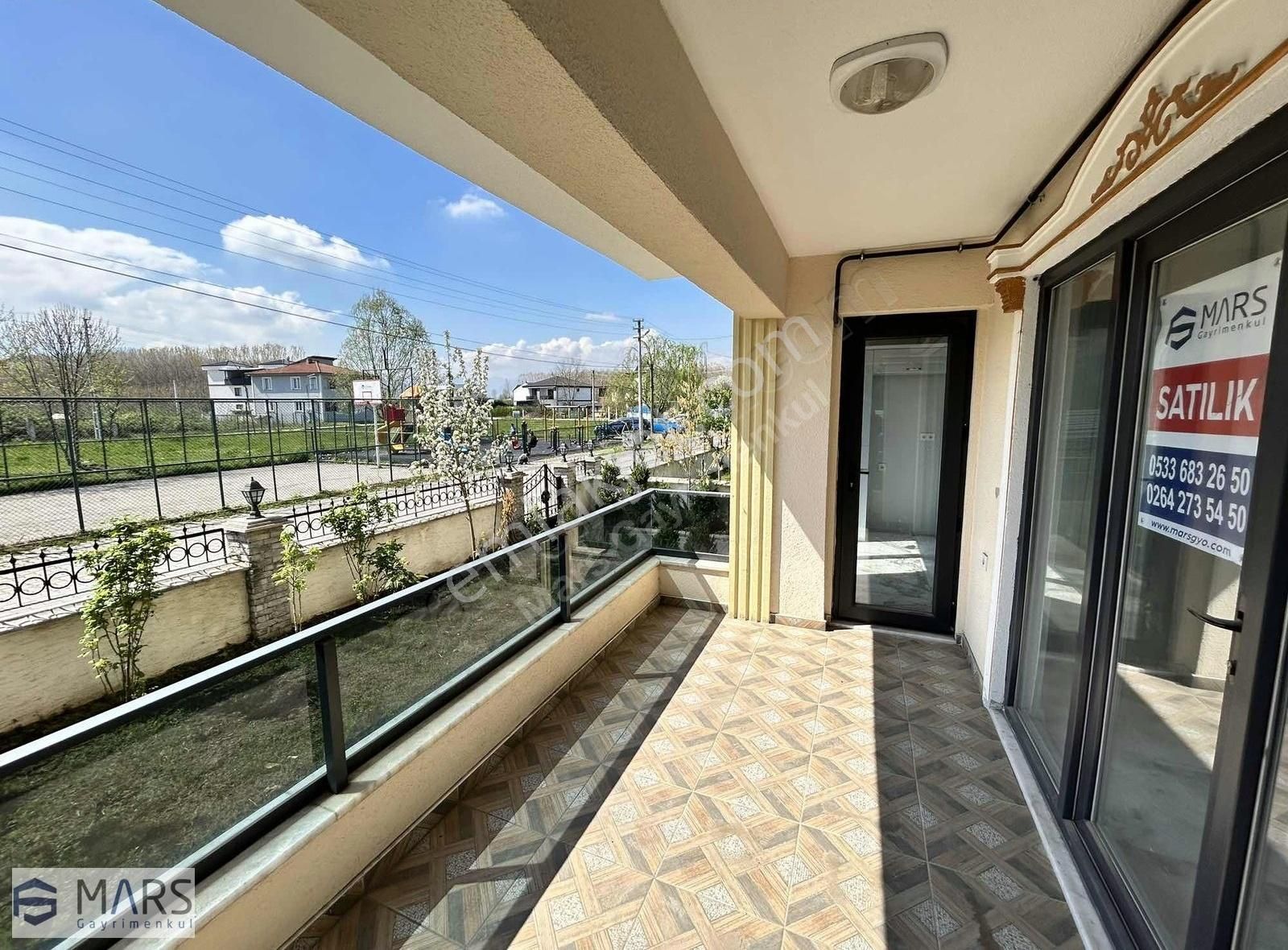 338 M² Müstakil Arsa İçerisinde, 128 M² İki Adet Sıfır Daire - Görsel 2