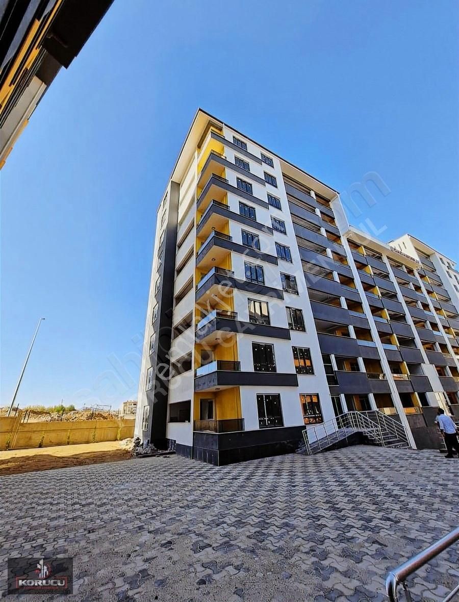 Sancak Mah. Ara Kat Köşe 3 Cepheli Sıfır 3+1 Satılık Daire