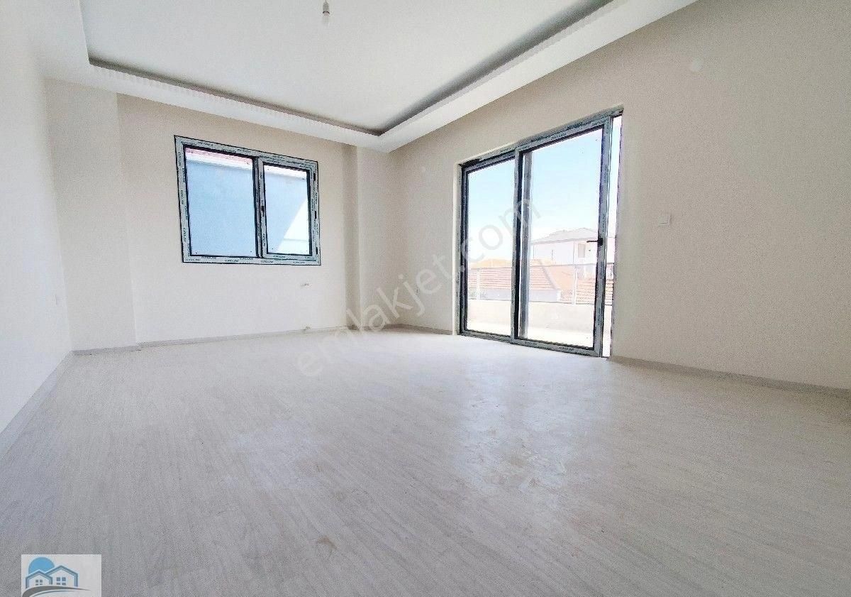 Marinadan Köşe Konumlu Ferah Lüks Daireler - Görsel 2