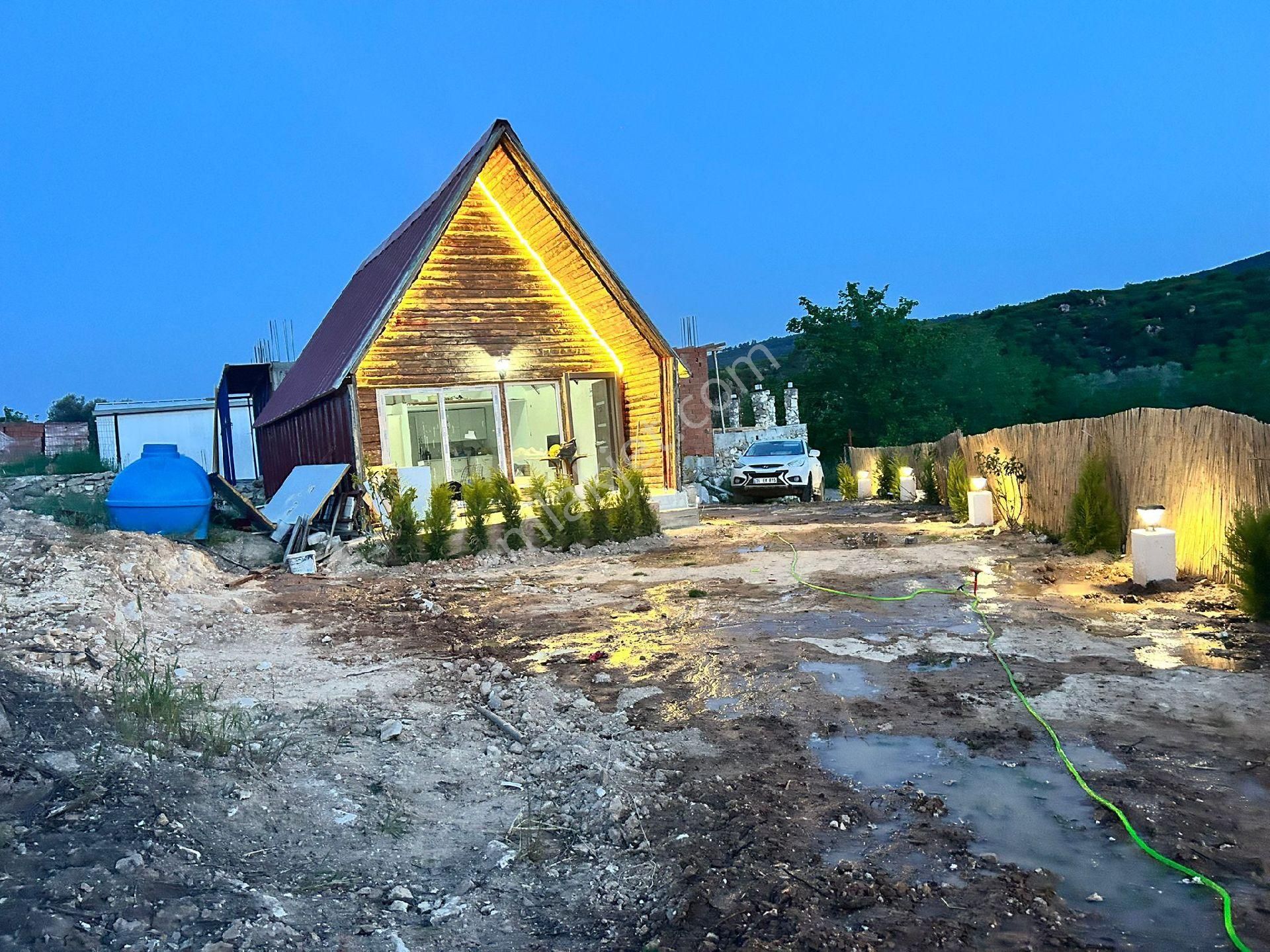 Menderes Küner Köyünde 🌸 Tapudan Satış 🌸750 M2 1+1 Bungalov Ev 🌸su Elektriği Aktif Yerleşim Yeri