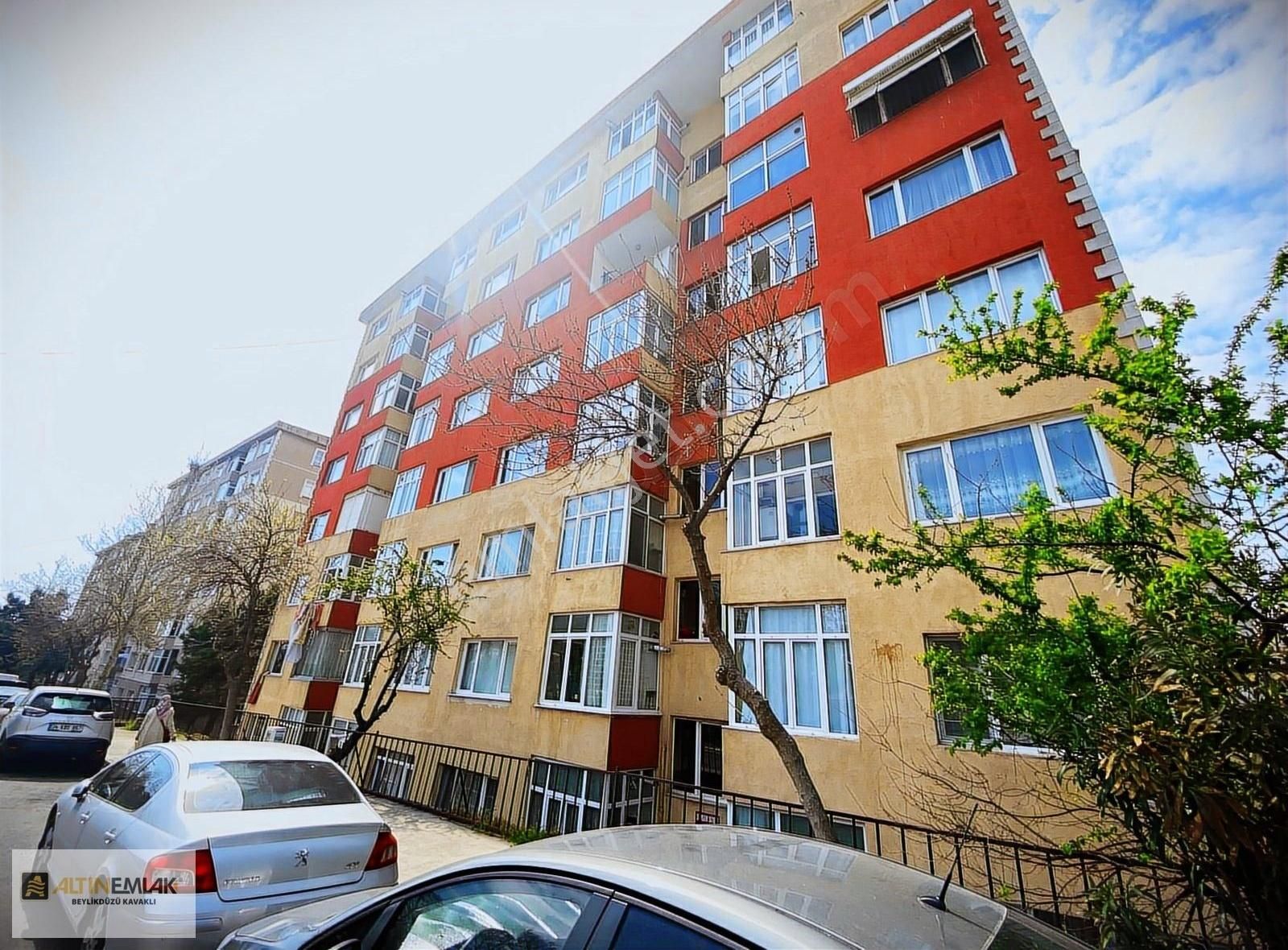 Beylikdüzü Gürpınarda Satılık 3+1 Kentsel Dönüşüm Fırsatı Olan