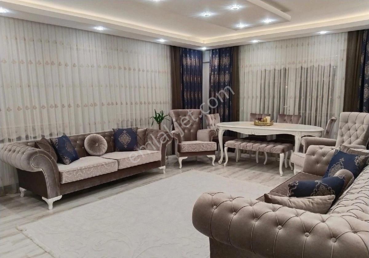 İbrahim Tahtakılıç Caddesi Üzerinde 3+1 İçi Ful Yapılı Lüks Daire