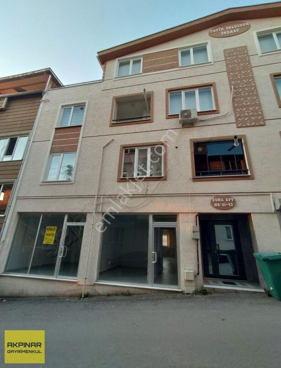 Akpınar Gayrimenkul'den 140 M² Ofis Bölmeli Kiralık Dükkan-depo