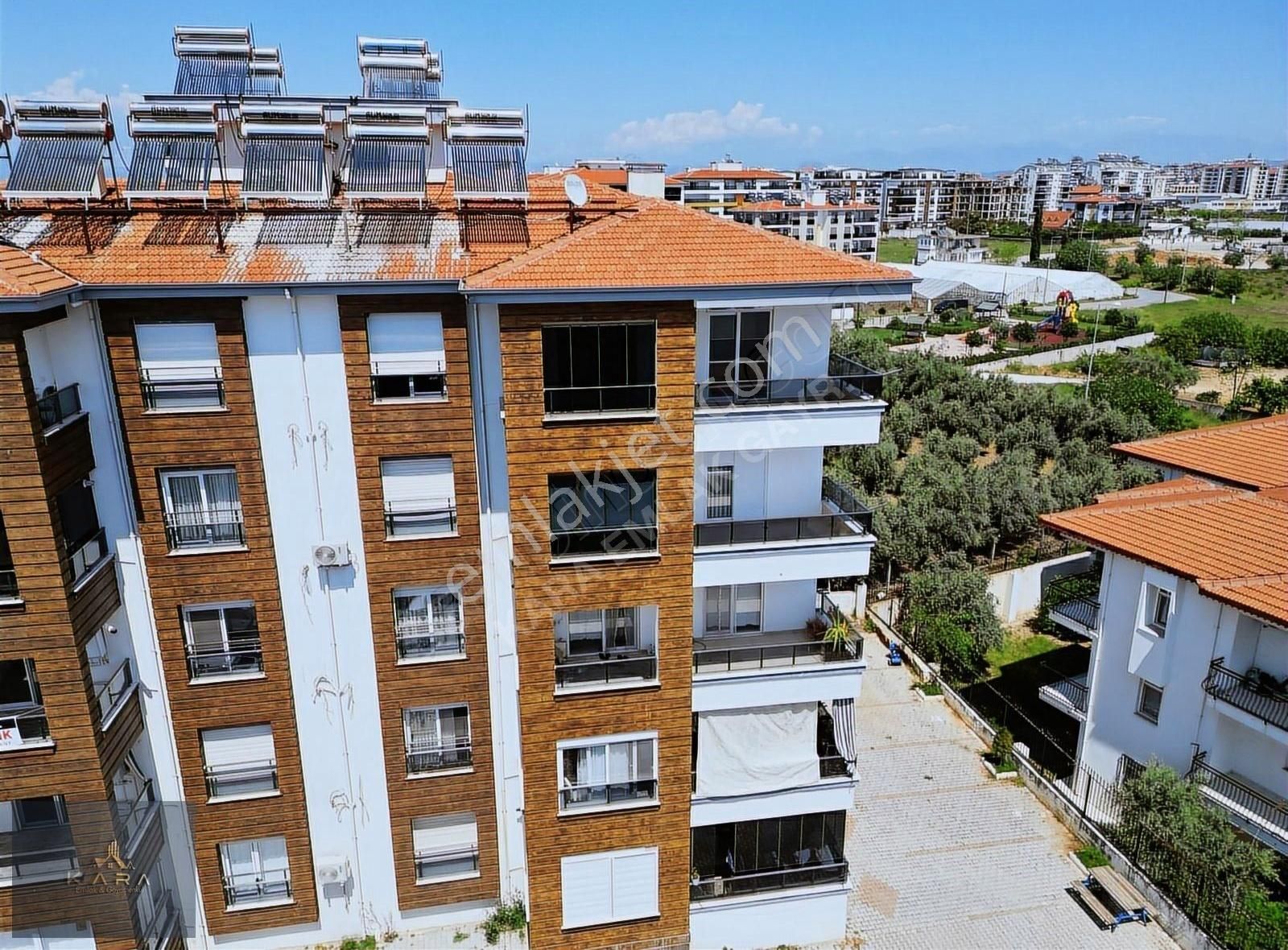 Belek Yoluna 100 Mt Mesafede Satılık 3+1 Daire
