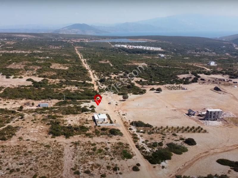 Bozseki Girişte Bafa Gölü Manzaralı Arsa ( Köşe Parsel )