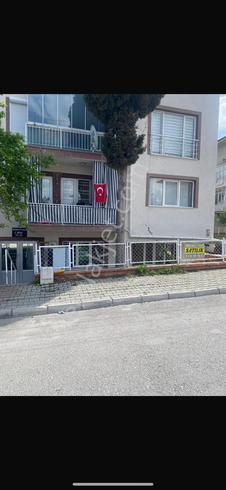 Bahçelievler Mh. Mükemmel Konumda Satılık 2+1 Daire Merkezi Konum Uygun Fiyat