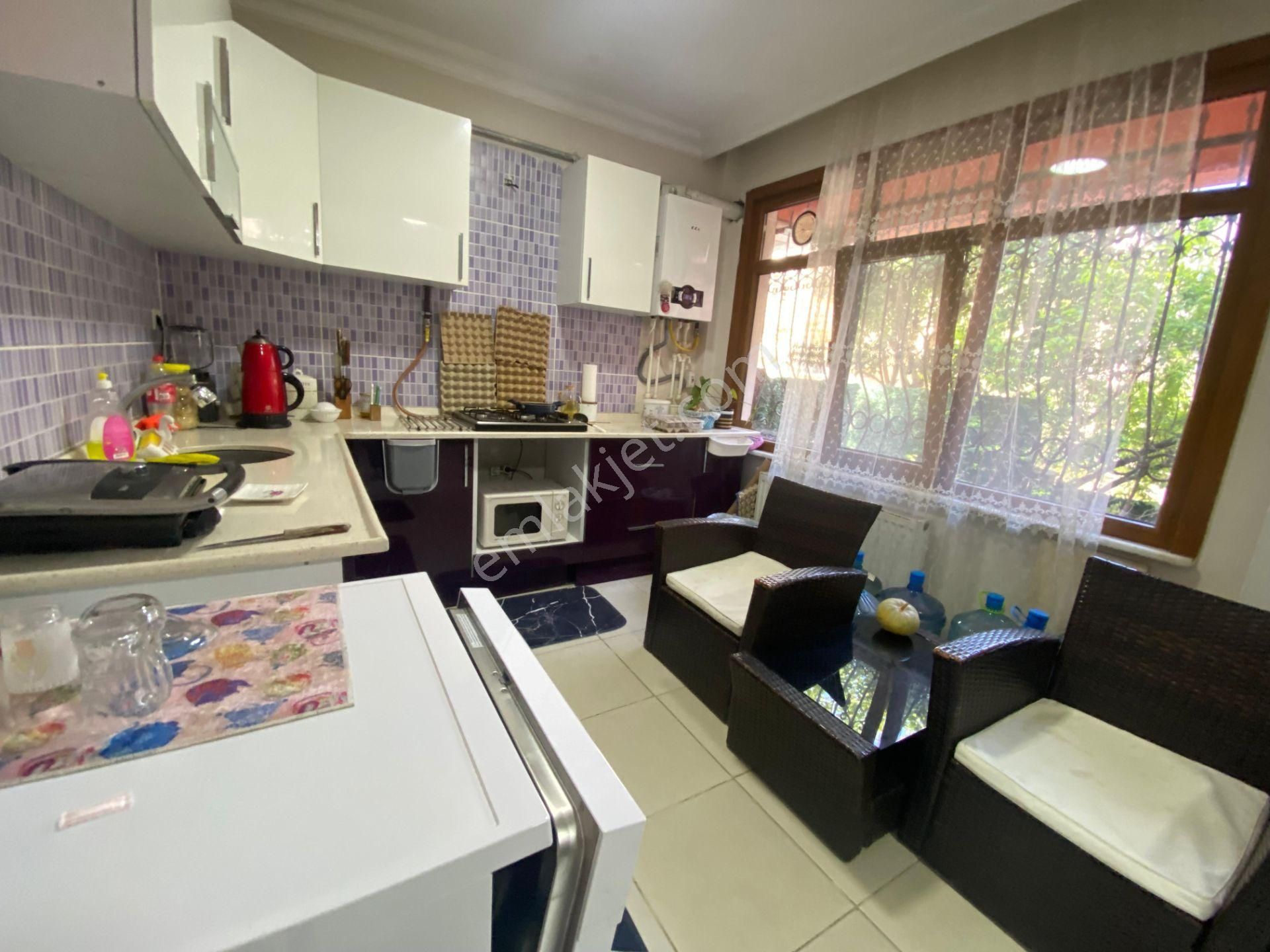 Karlıktepe'de 211 M2 Arsa Paylı Satılık Müstakil Ev