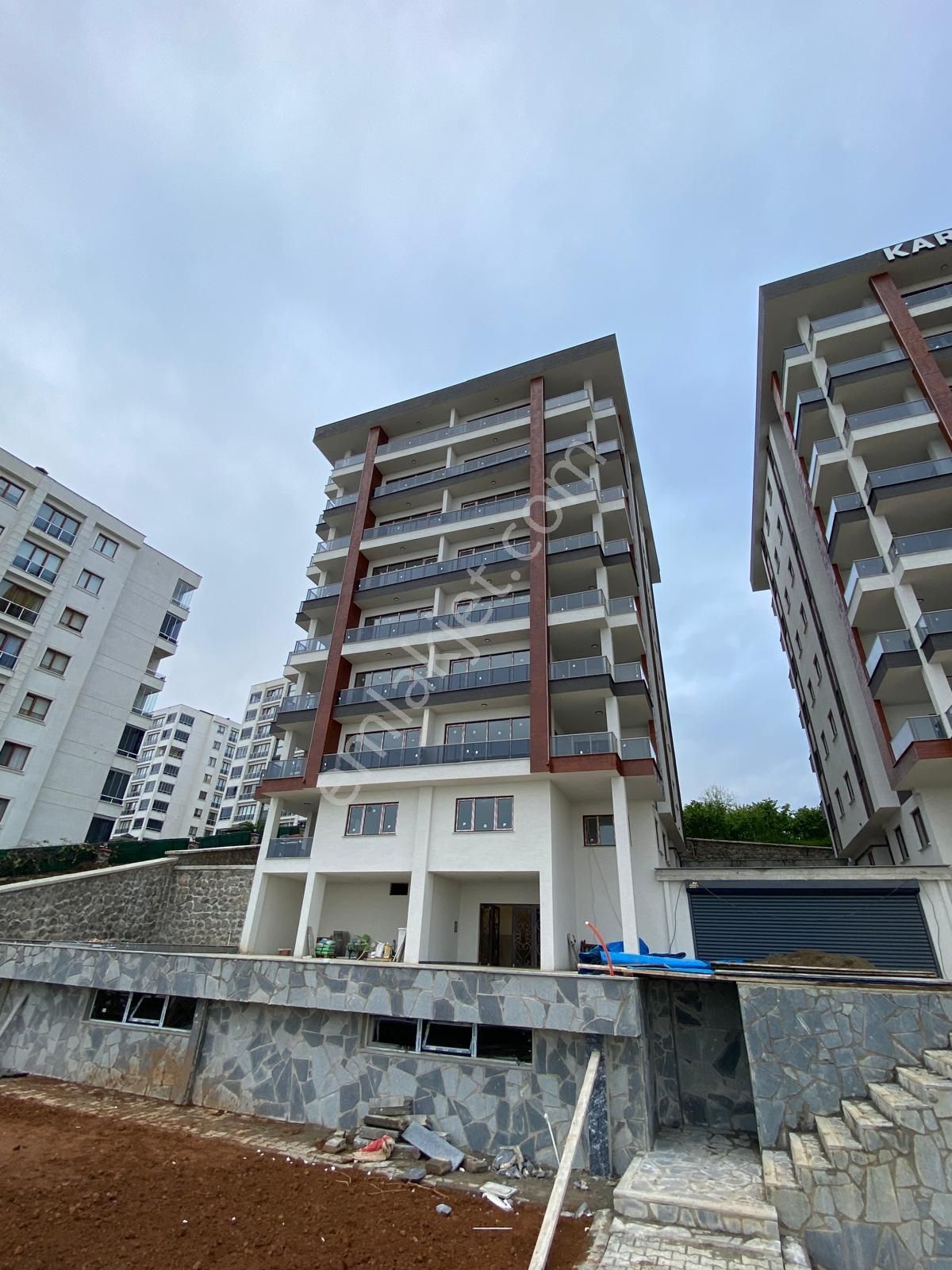Trabzon Yalıncak'ta Satılık 4+1 Daire