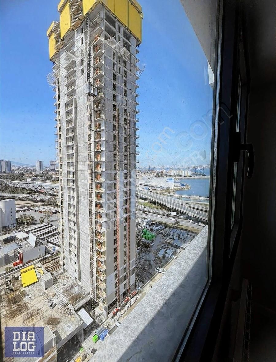Satılık 2+1 Sıfır Daire Deniz Manzaralı