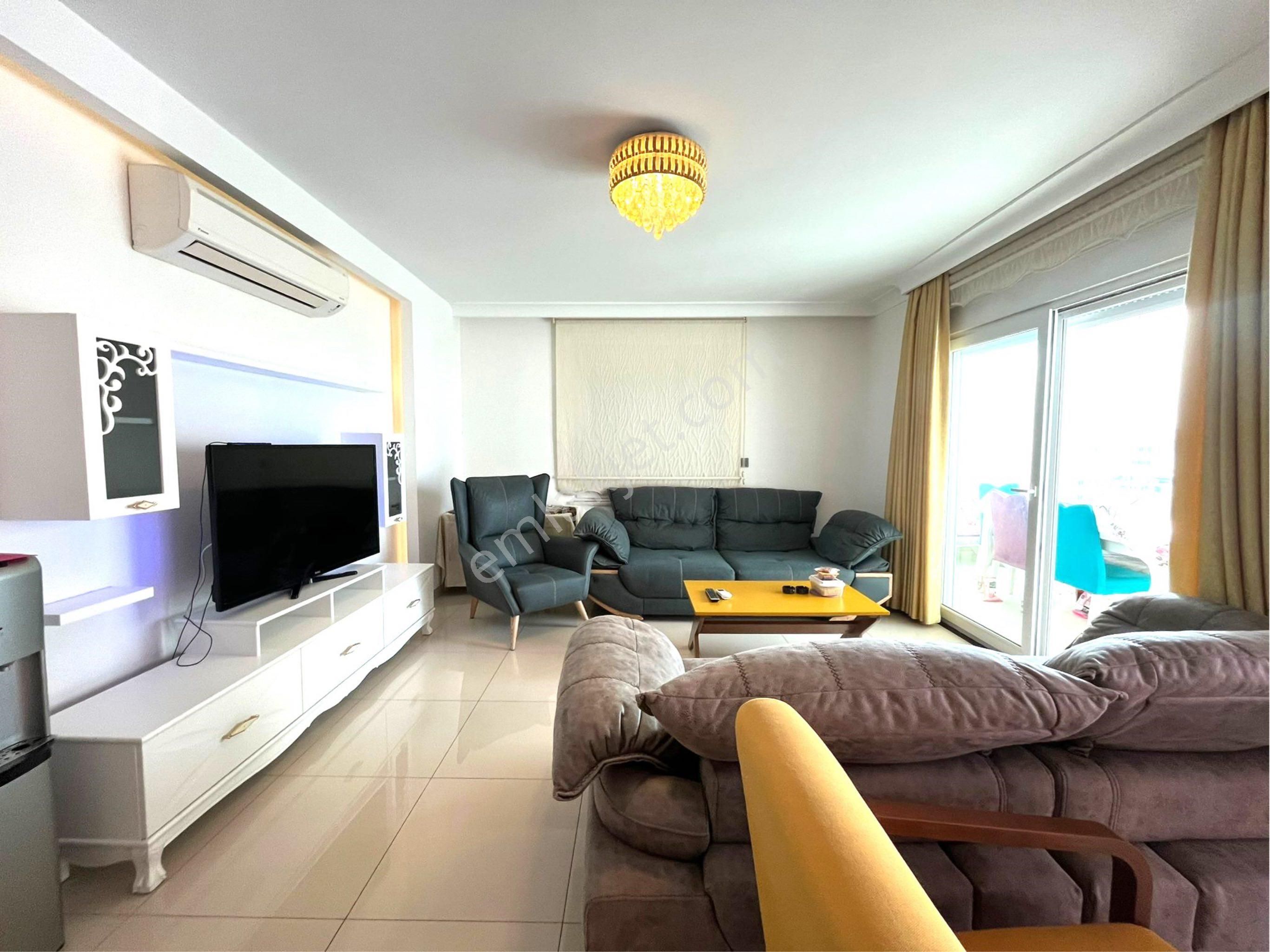 Mahmutlar Mahallesi 2+1 Eşyalı Site İçi Satılık Ev