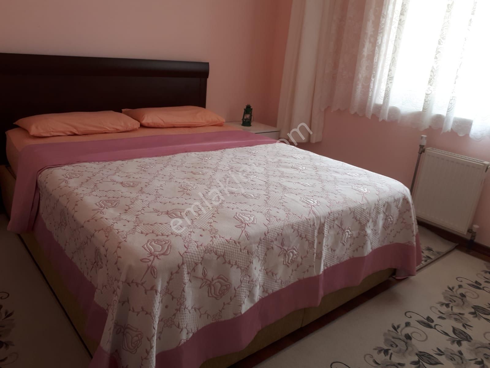 Taşucu Toki'de Full Eşyalı Kiralık 3+1 Daire. Аккуйю Ядерный Персонал Является Предпочтительным.