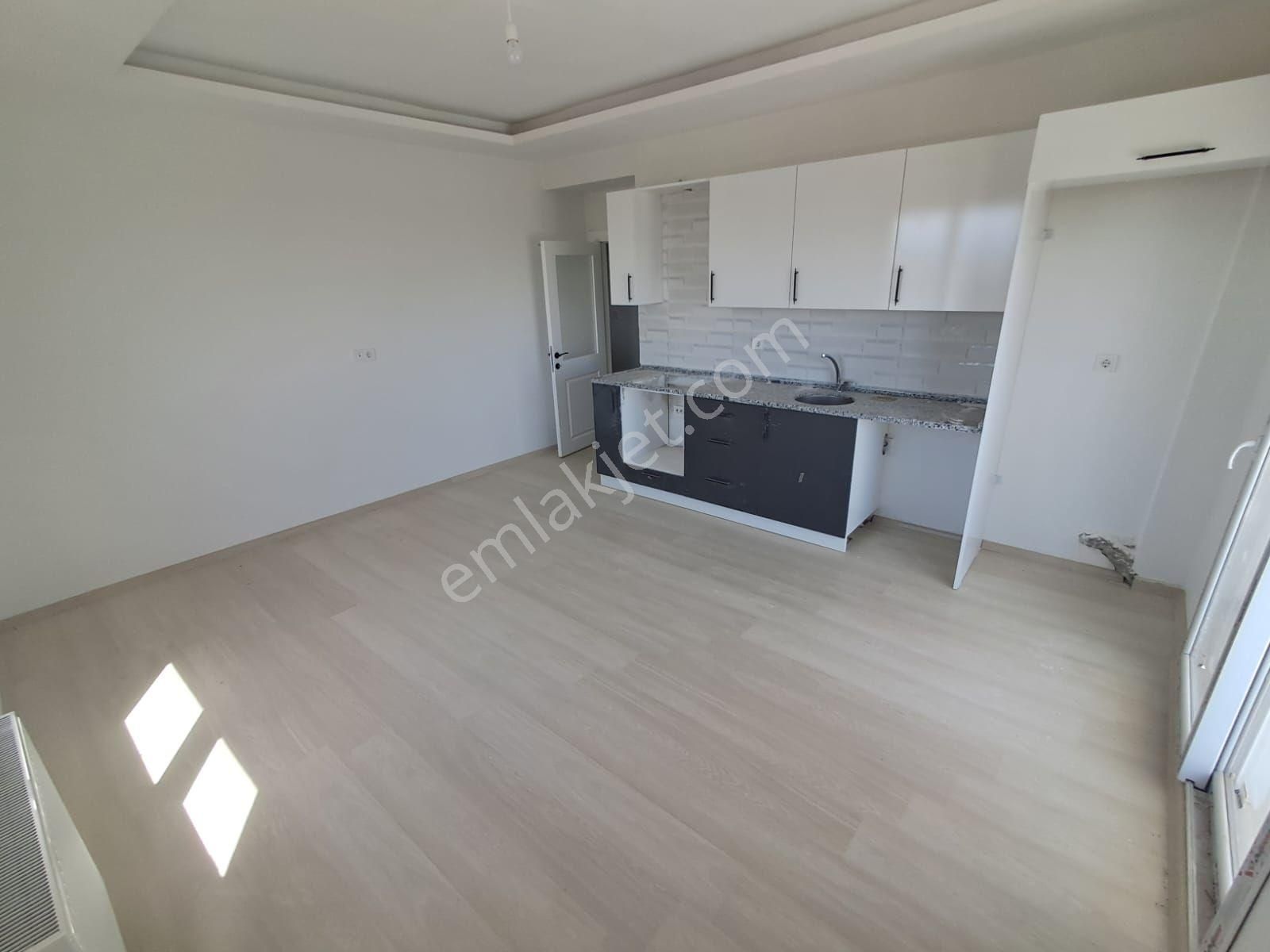 Elsa Gayrimenkulden Satılık Ve Kiralık 3+1 Daire Bizim Market Yanı Ucuz Kelepir Kozan - Görsel 2