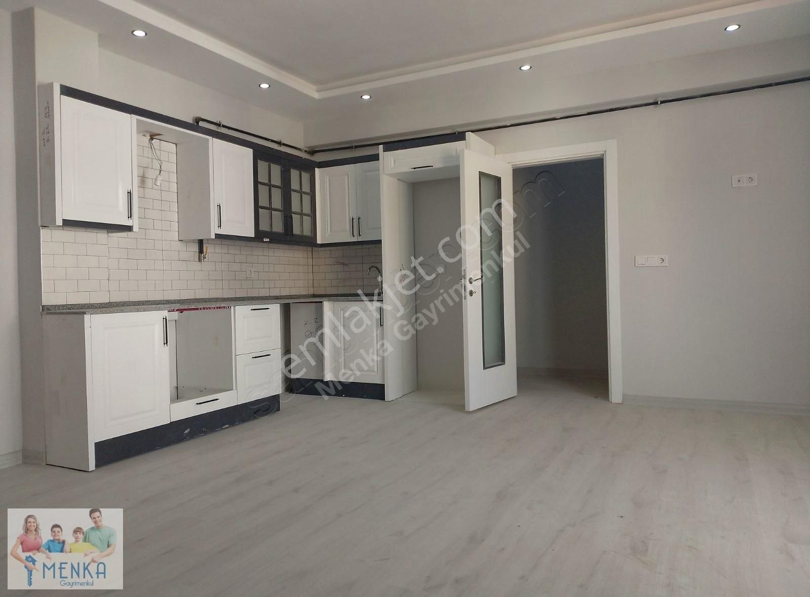 Manisa Saruhanlı Atatürk Mh De Kiralık 2+1 Sıfır Daire