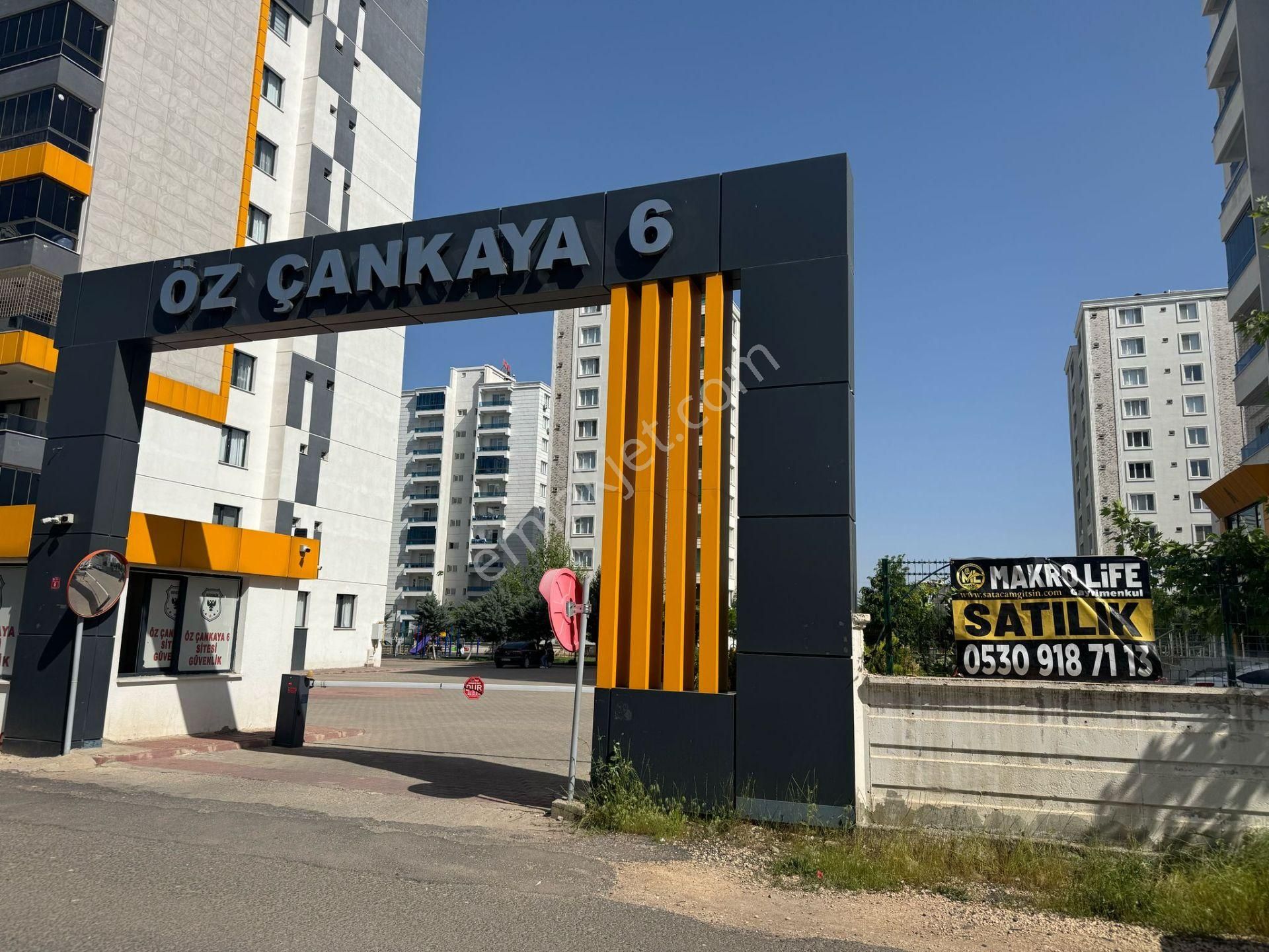 Mastfroş Caddesi Ve Winstown Avm Arasında Acil Satılık 2+1 Daire