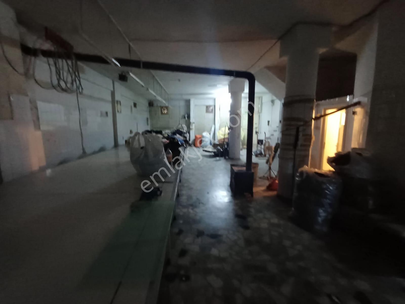 Zeytinburnu Nuripaşada 450m² 2katlı Herişeuygun Kiralık İşyeri Osmanlı Emlak