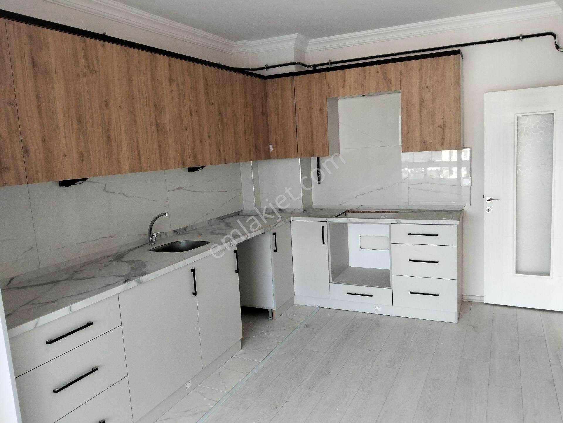 Tokat Merkez Semerkantta 1+1 Kiralık Daire