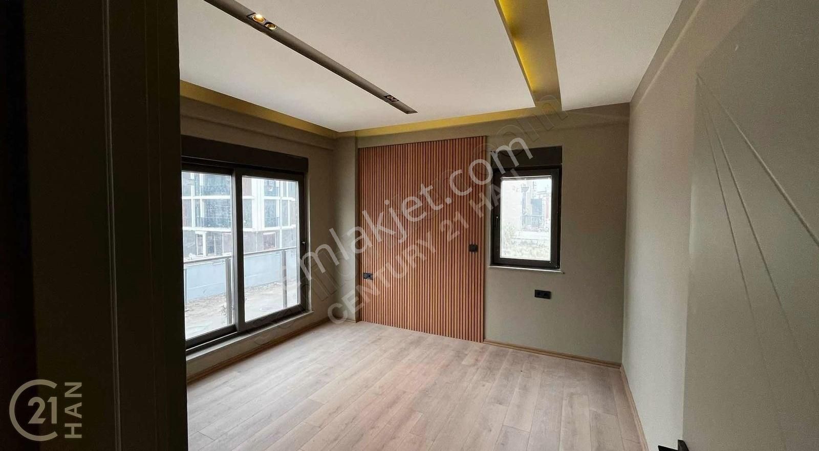 Antalya Kepez Sütçüler 3+1 Katta Siteiçi Satılık Daire