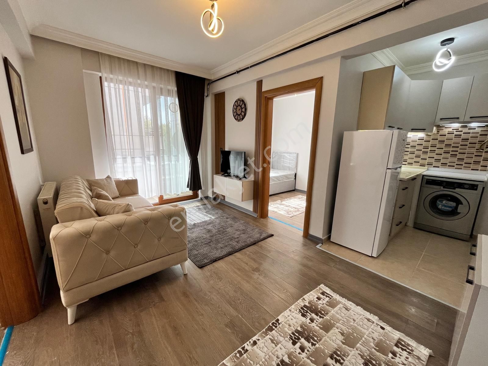 Selçuklu Gayrimenkul'den Fırsat!!! Satılık 2+1 Eşyalı Daire