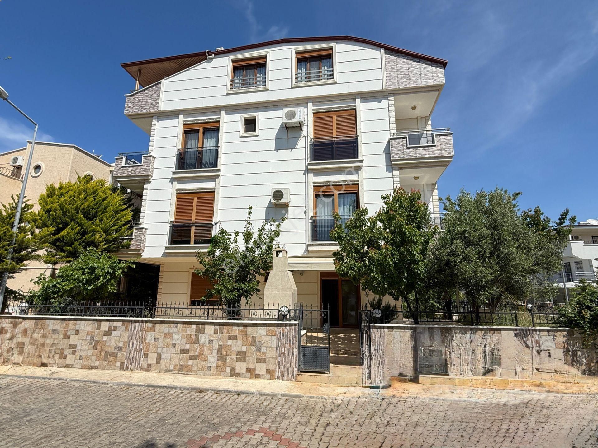 Didim Çamlık Satılık Villa Tadında Geniş Bahçeli 2+1 Eşyalı Daire