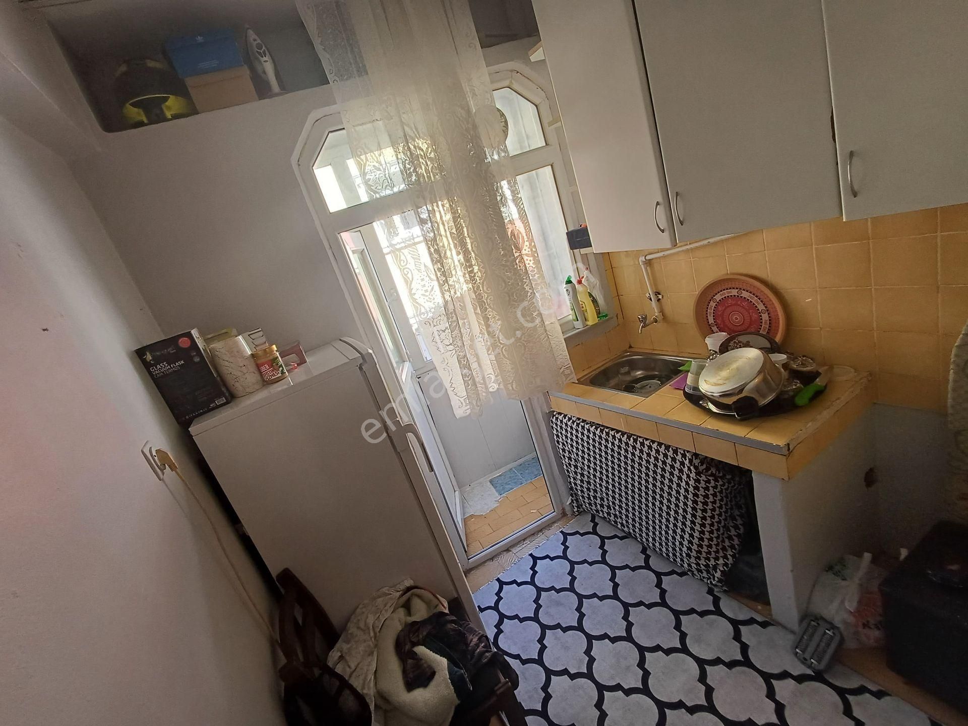 Fatih Silivrikapı Mah'de 2+1 65m² 2.kat Köşebaşı Satılık Daire Osmanlı Emlak - Görsel 7