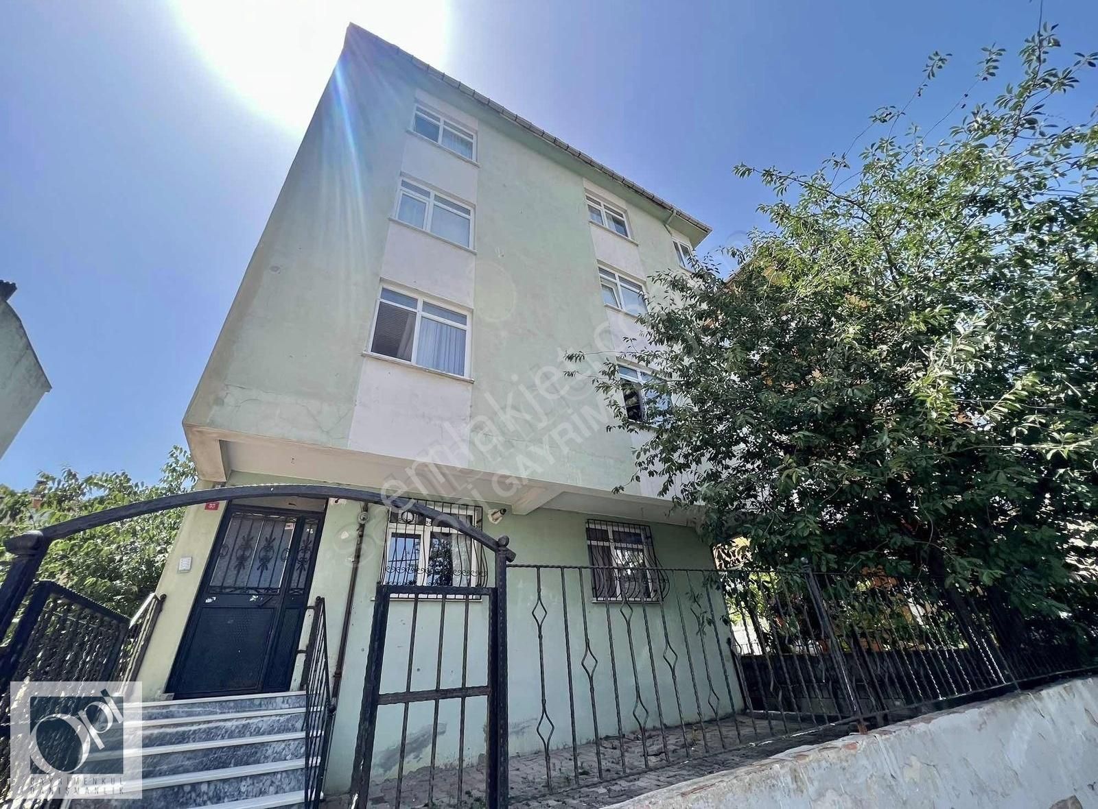 **oğuz İşbilen'den** Metroya 1+1 Kiralık Daire