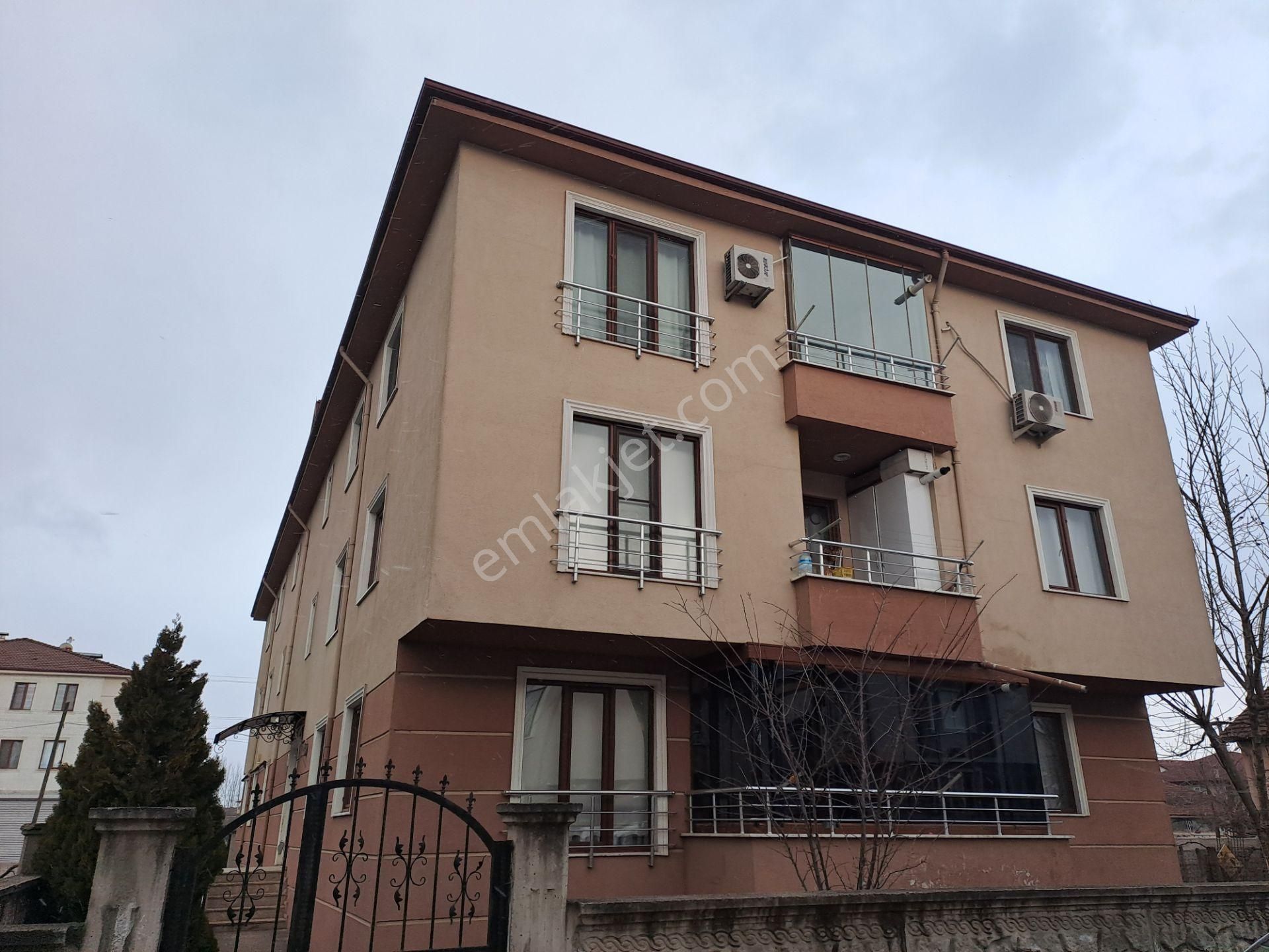 Koçyazı Mahallesinde Kiralı Arakat 2+1 Daire