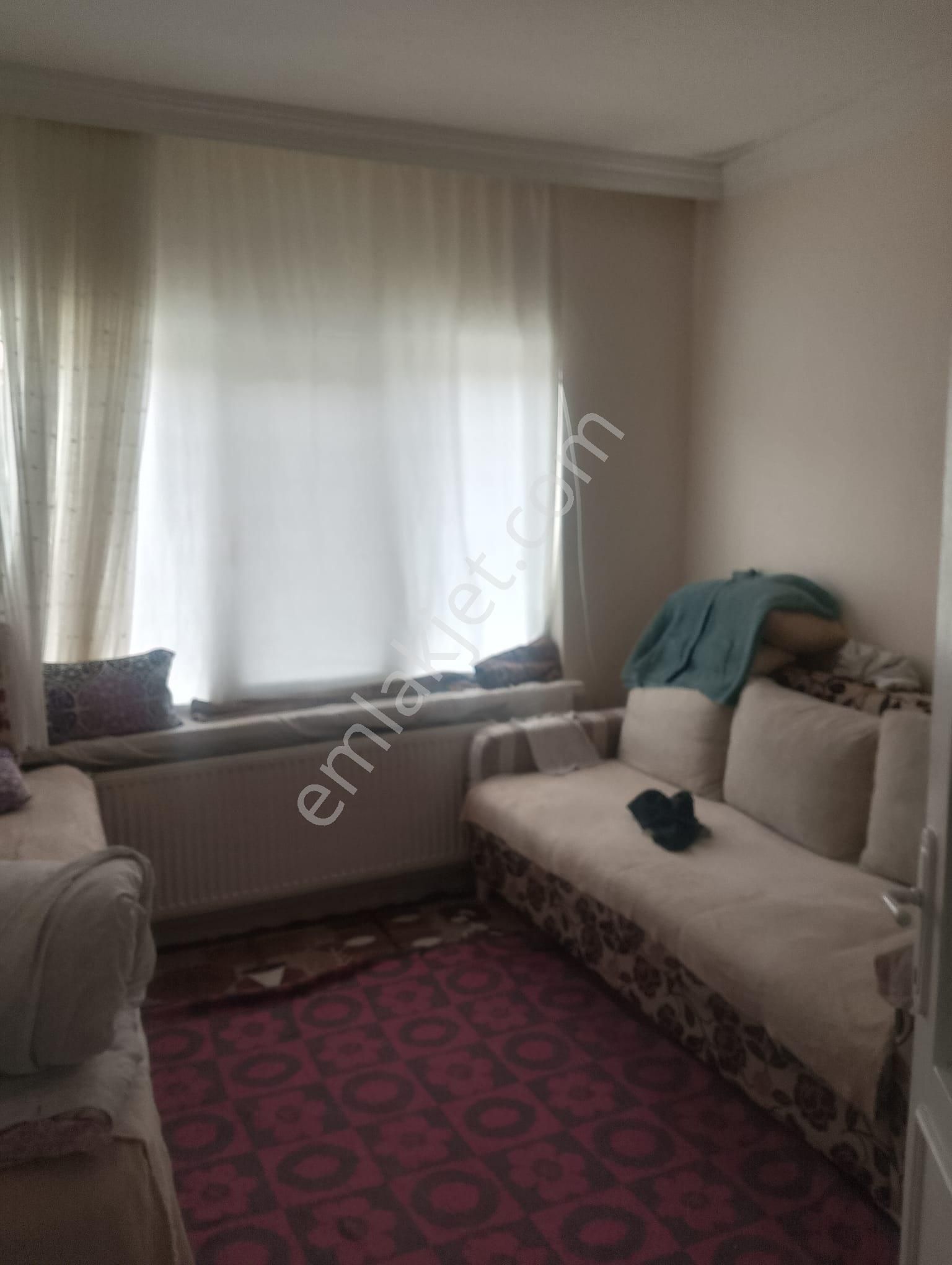 Orhangazi Mahallesinde Satılık 2+1 Müstakil Ev