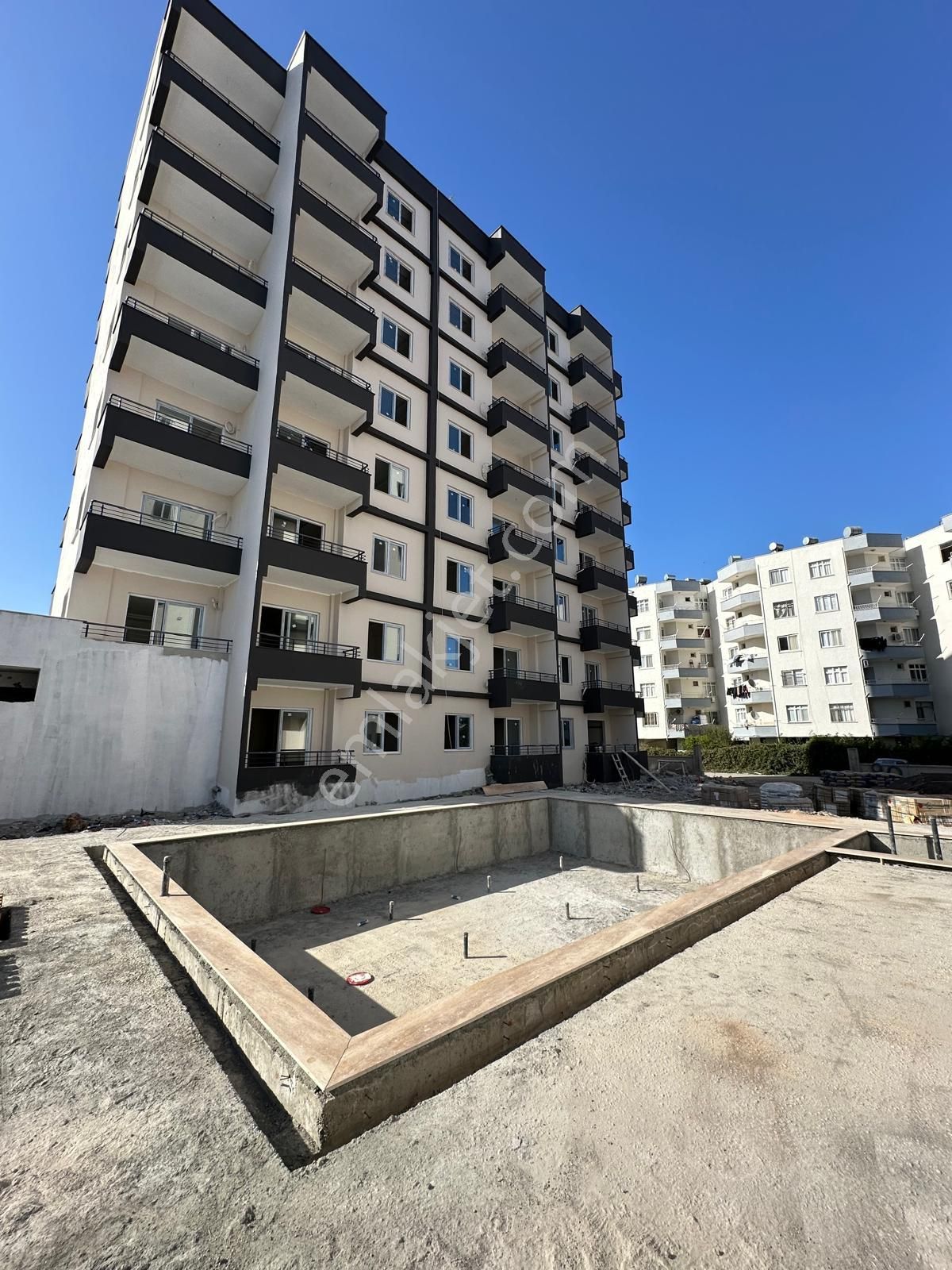 Ata'dan Limonlu'da Denize 200 Metre Satılık 1+1 Yazlık Daireler