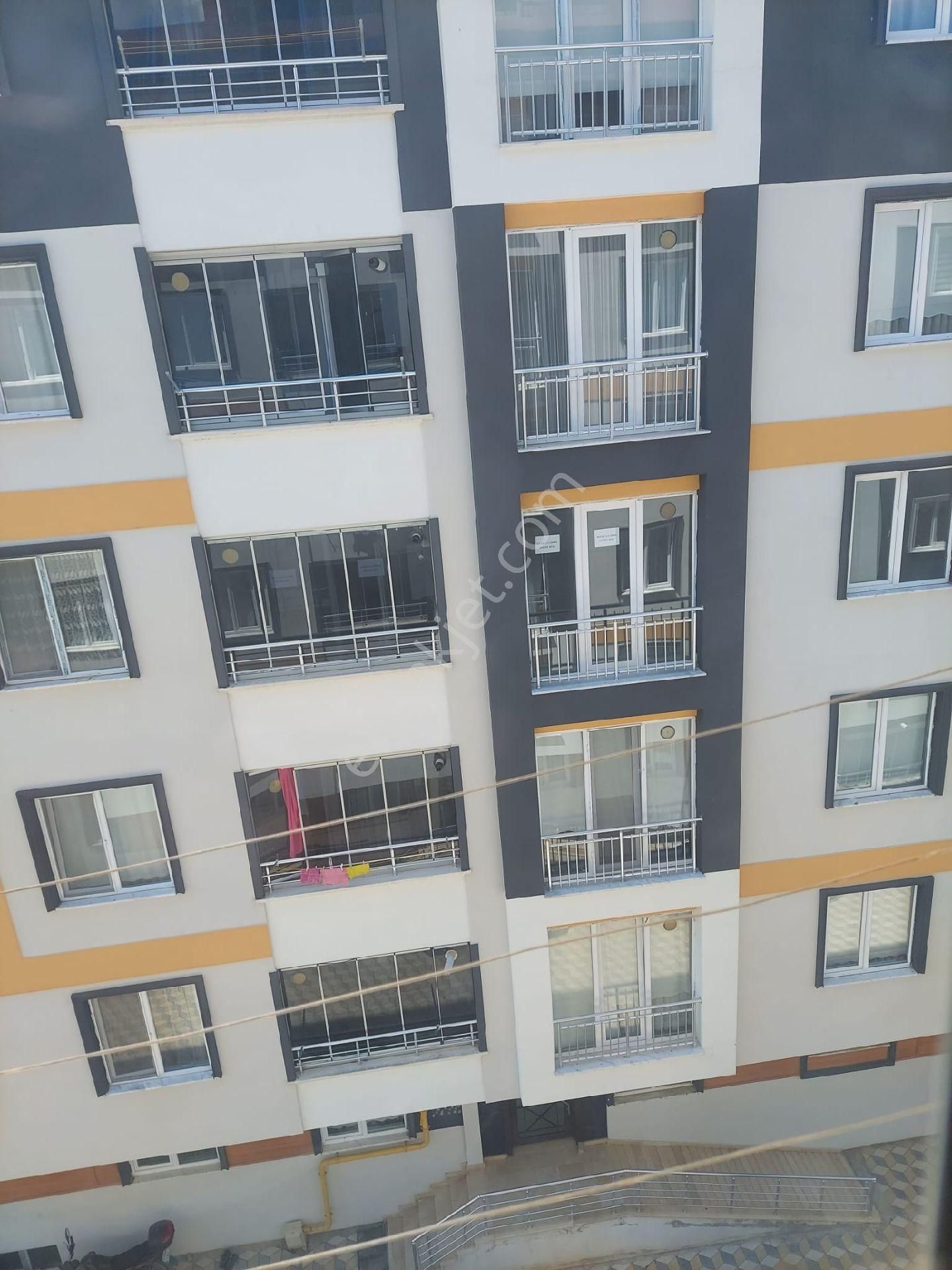 Satılık 1+1 Daire Gümüşhacıköy