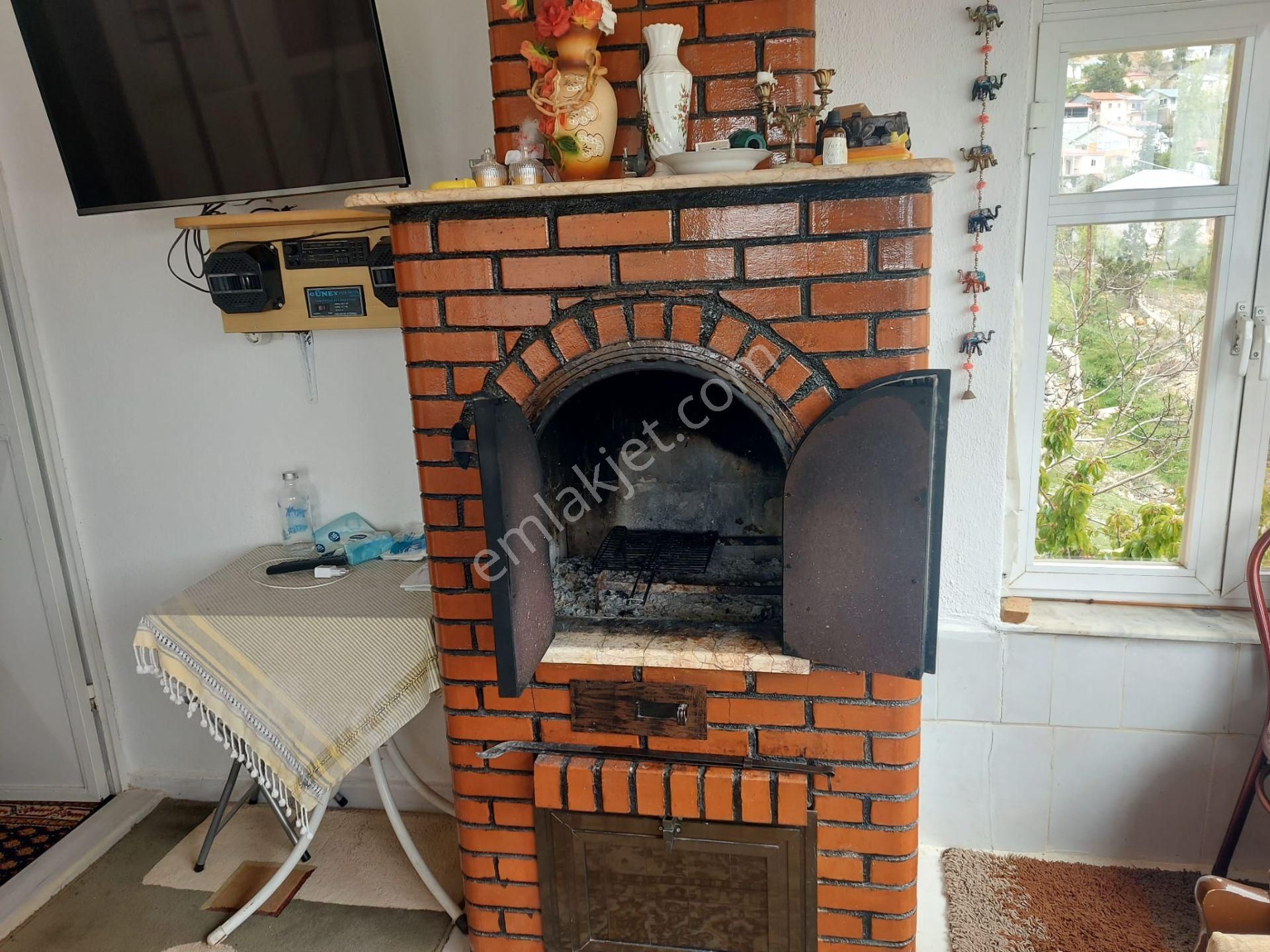 Anamur Kaş Yaylasında 704 Metrekare Arsa İçinde 2 Katlı Eşyalı Satılık Yayla Evi - Görsel 2