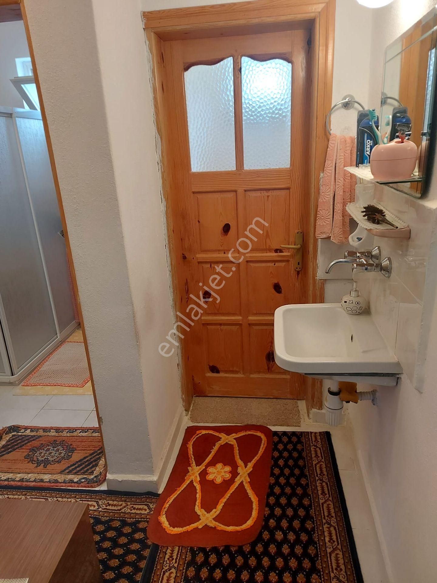 Anamur Kaş Yaylasında 704 Metrekare Arsa İçinde 2 Katlı Eşyalı Satılık Yayla Evi - Görsel 10