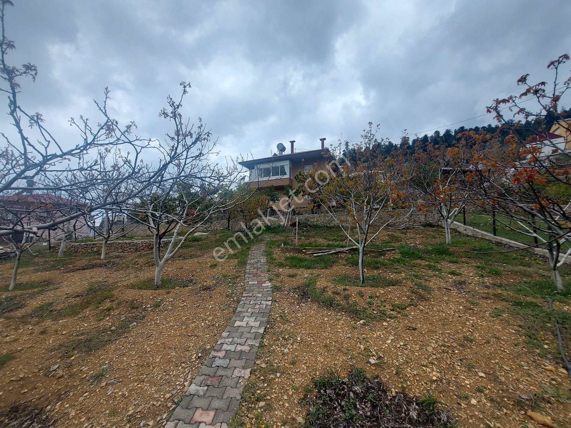 Anamur Kaş Yaylasında 704 Metrekare Arsa İçinde 2 Katlı Eşyalı Satılık Yayla Evi - Görsel 23