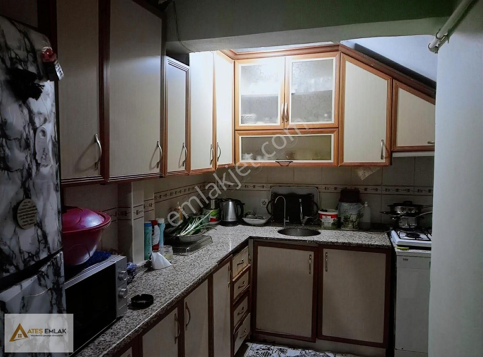 Ateş Emlaktan Satılık 3+1 Daire