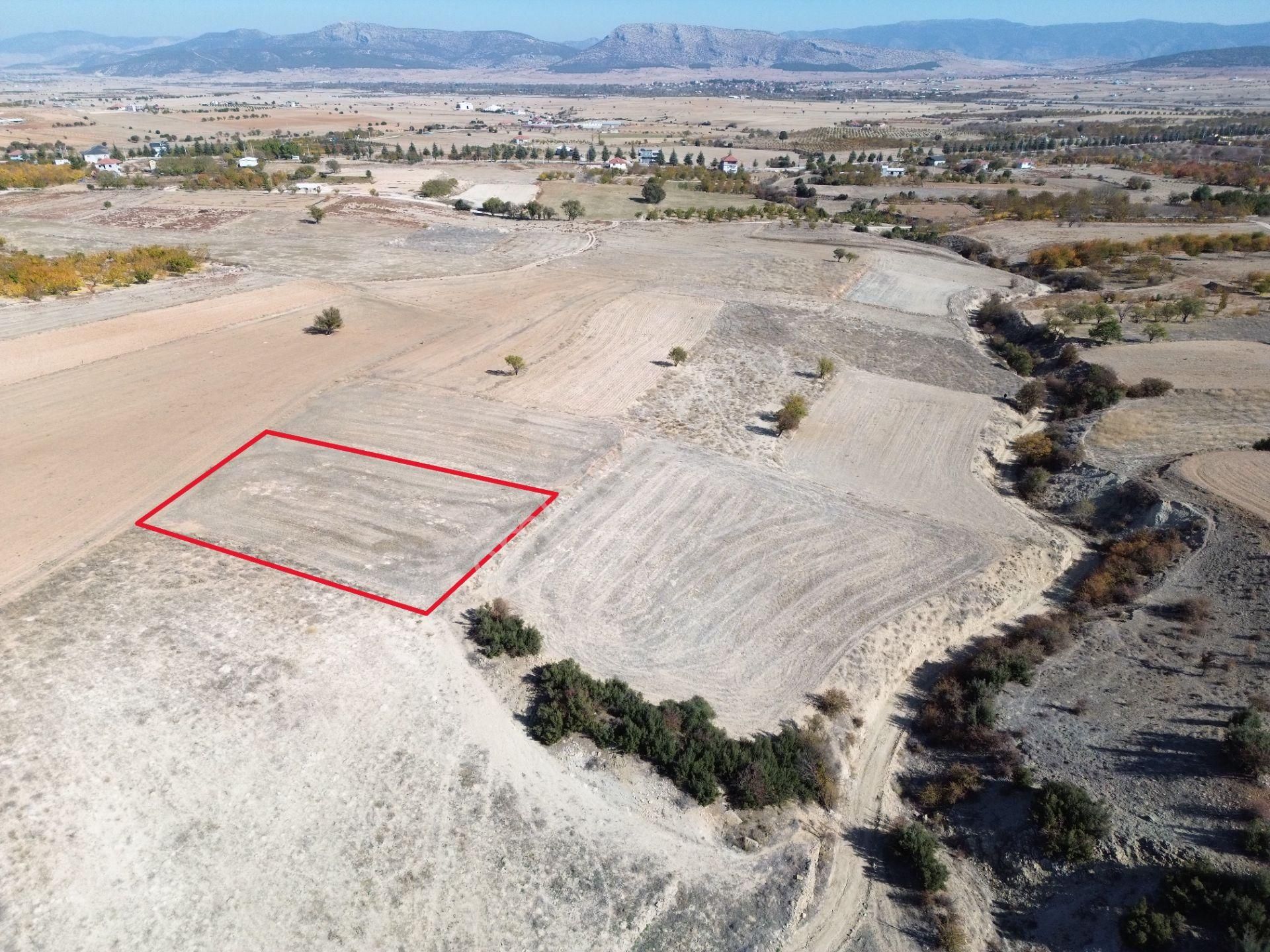 Korkuteli Yeltende Bahçe Yapımına Uygun Bölgede Olan Tarlaa - Görsel 5