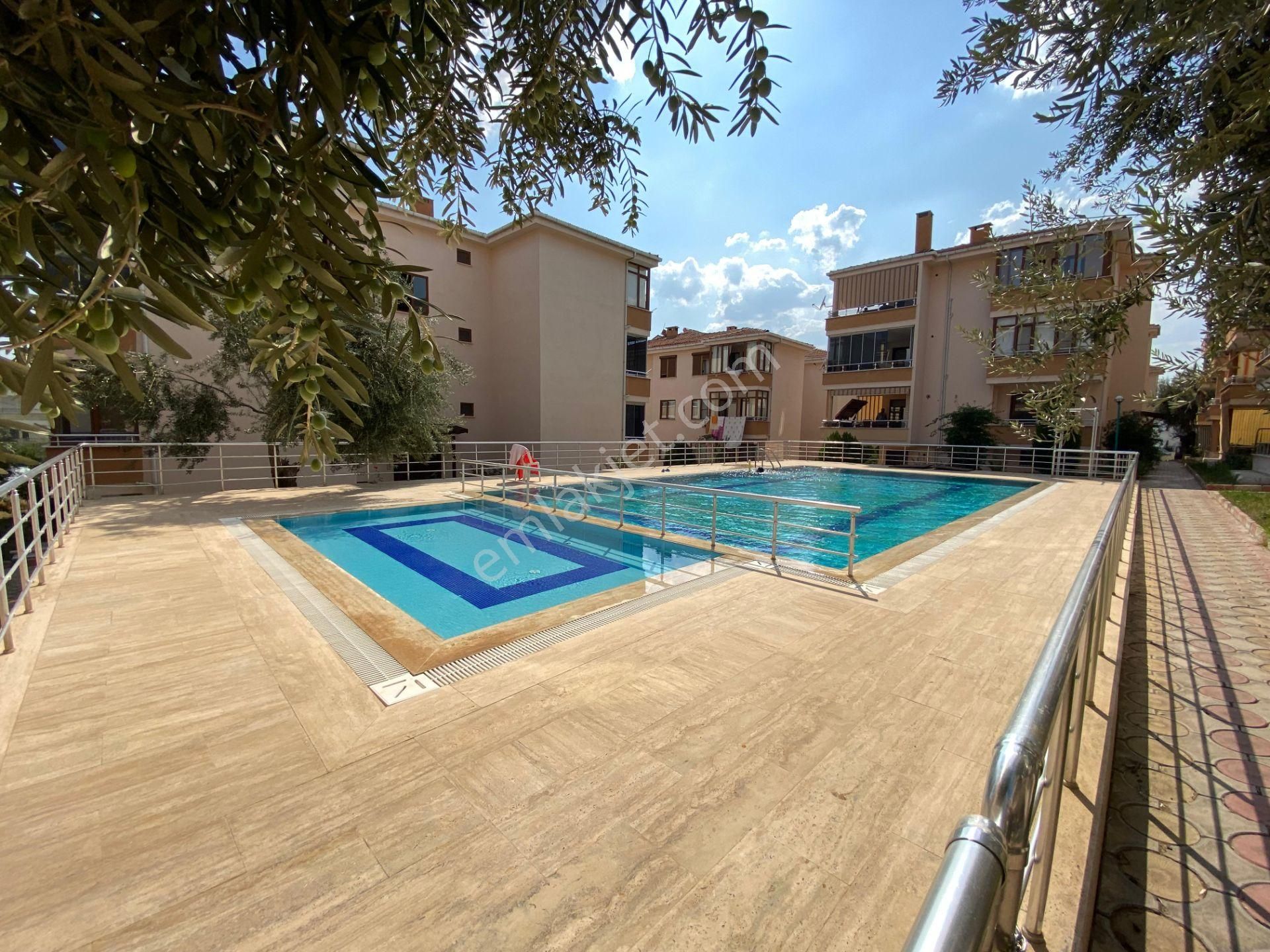 Afissia Gayrimenkul-altınoluk Havuzlu Site Deniz Manzaralı Daire