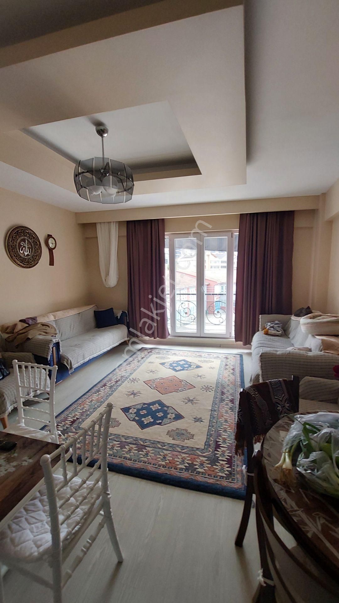 Suzan Emlaktan Güzelyalı Merkezde 2+1 Açik Mutfaklı Yenı Daire
