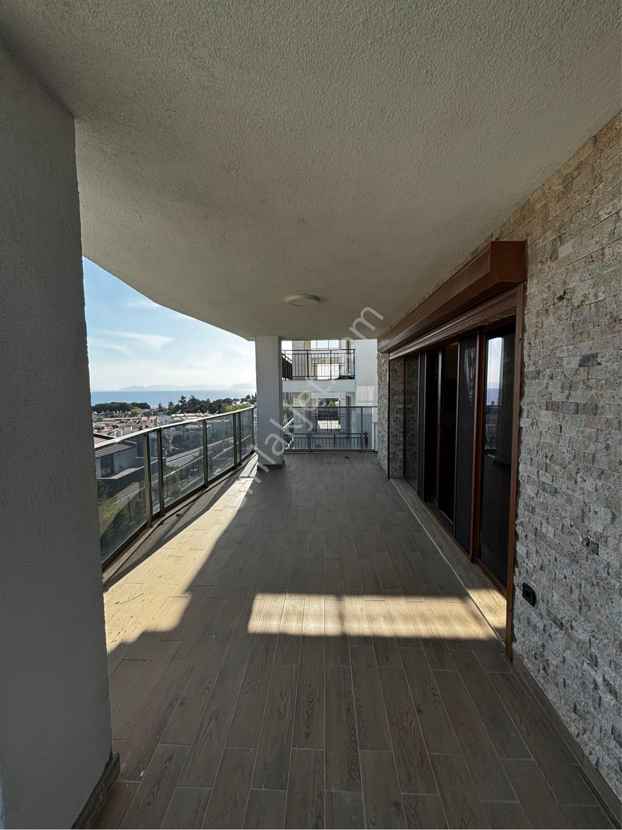 Kuşadası’nda 7+2 Eşsiz Deniz Manzarasına Sahip Özel Havuzlu 4 Katlı İnanılmaz Villa‼️ - Görsel 12