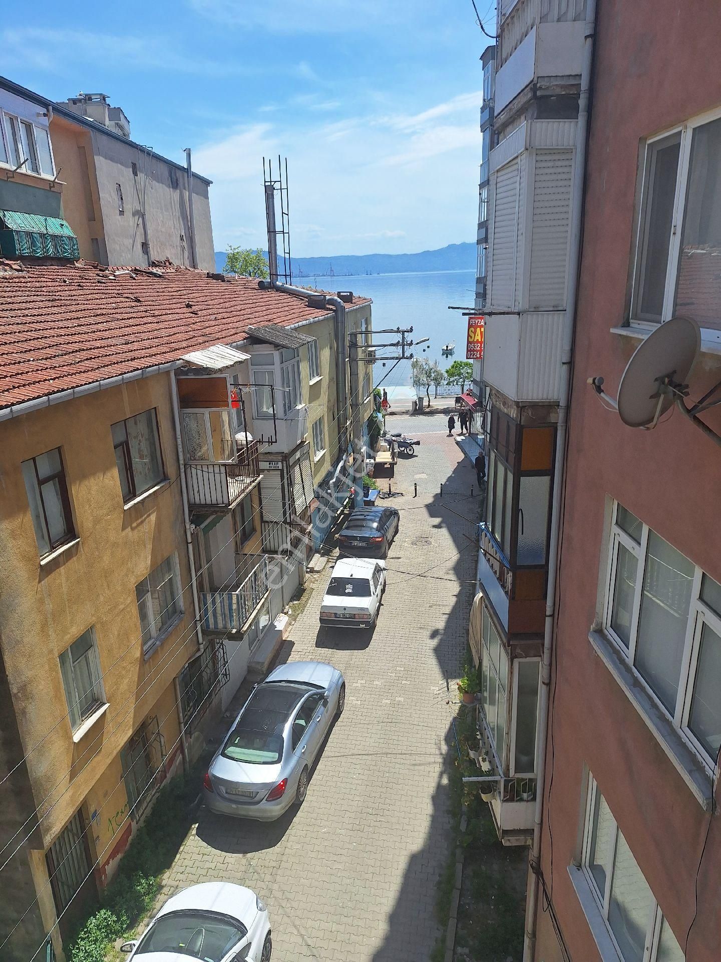 Gemlik K.kumla Feyza Emlak Tan Satılık Deniz Manzaralı Daire - Görsel 27