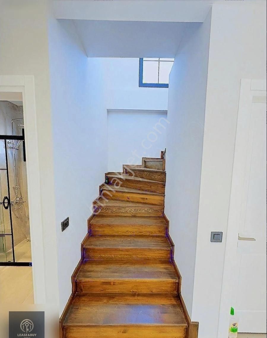 Koyunbabada Denize Yürüme Mesafesi 3+1 Müstakil Villa - Görsel 10