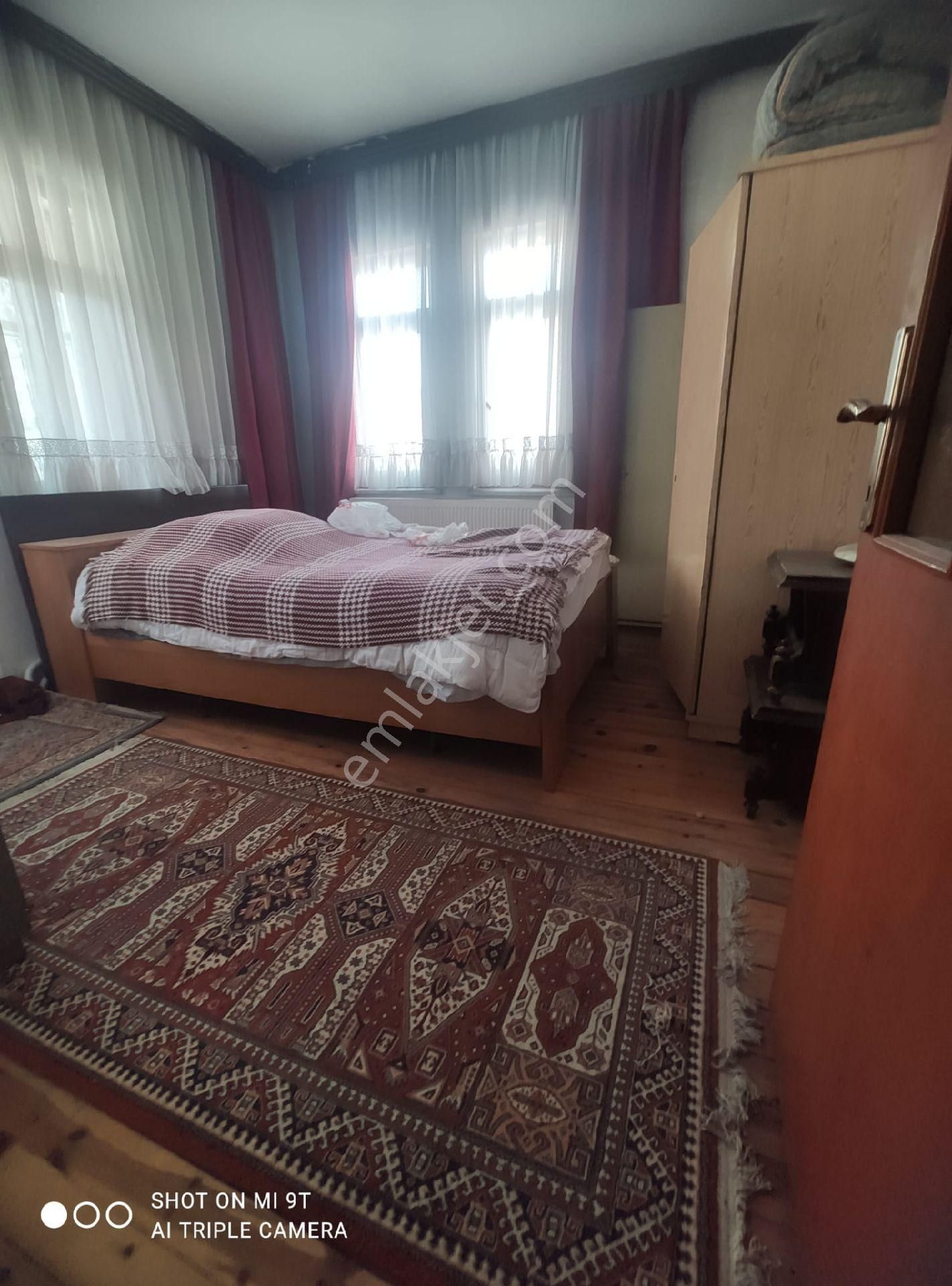 Çok Geniş 5+1 Satılık Daire - Görsel 24
