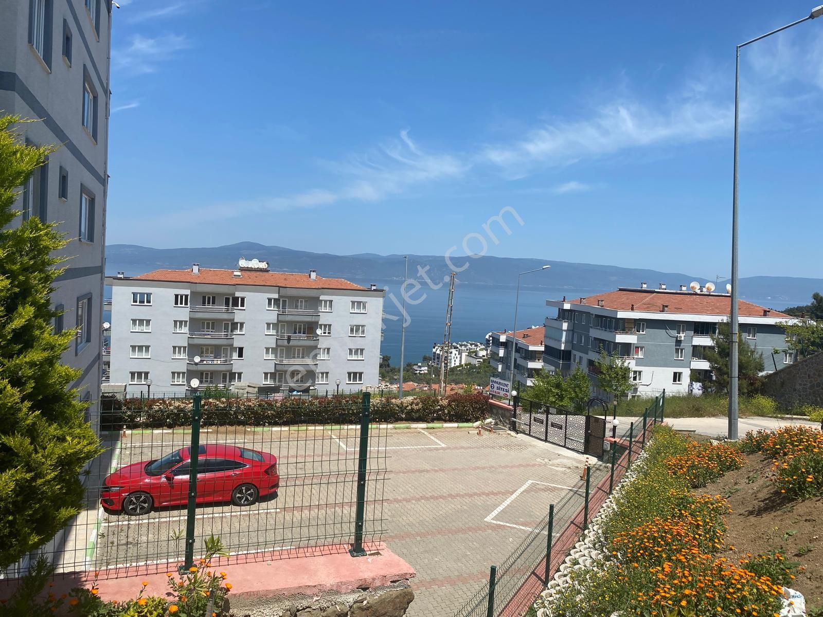 Mudanya Güzelyalı'da Kapital'den Deniz Gören 2+1 Satılık Daire