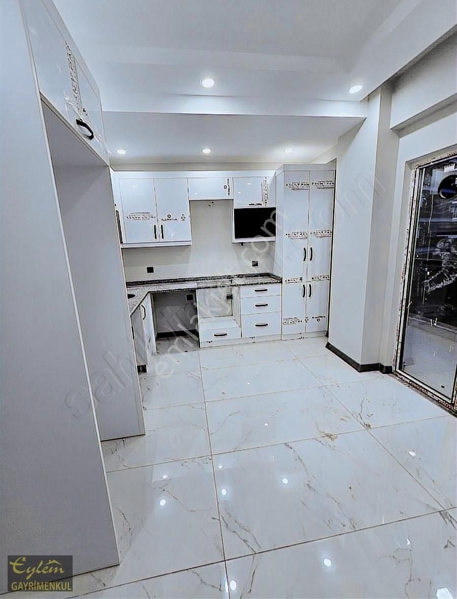 Eylem Gayrimenkulden Atatürk Mah 2+1 Kiralık Daire