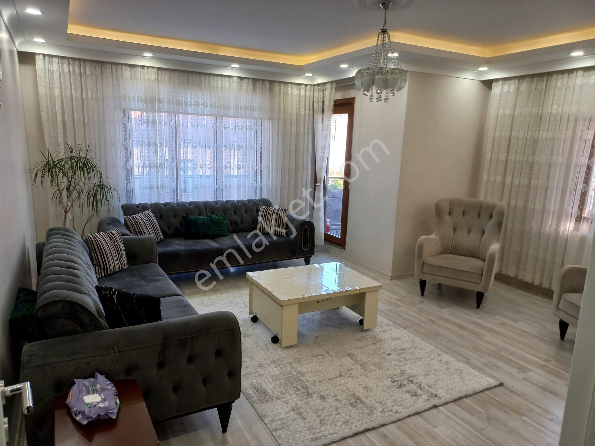 Sahibinden 3+1 Metro,hastane Yanıbaşında Özel Yapılan Lüx Daire
