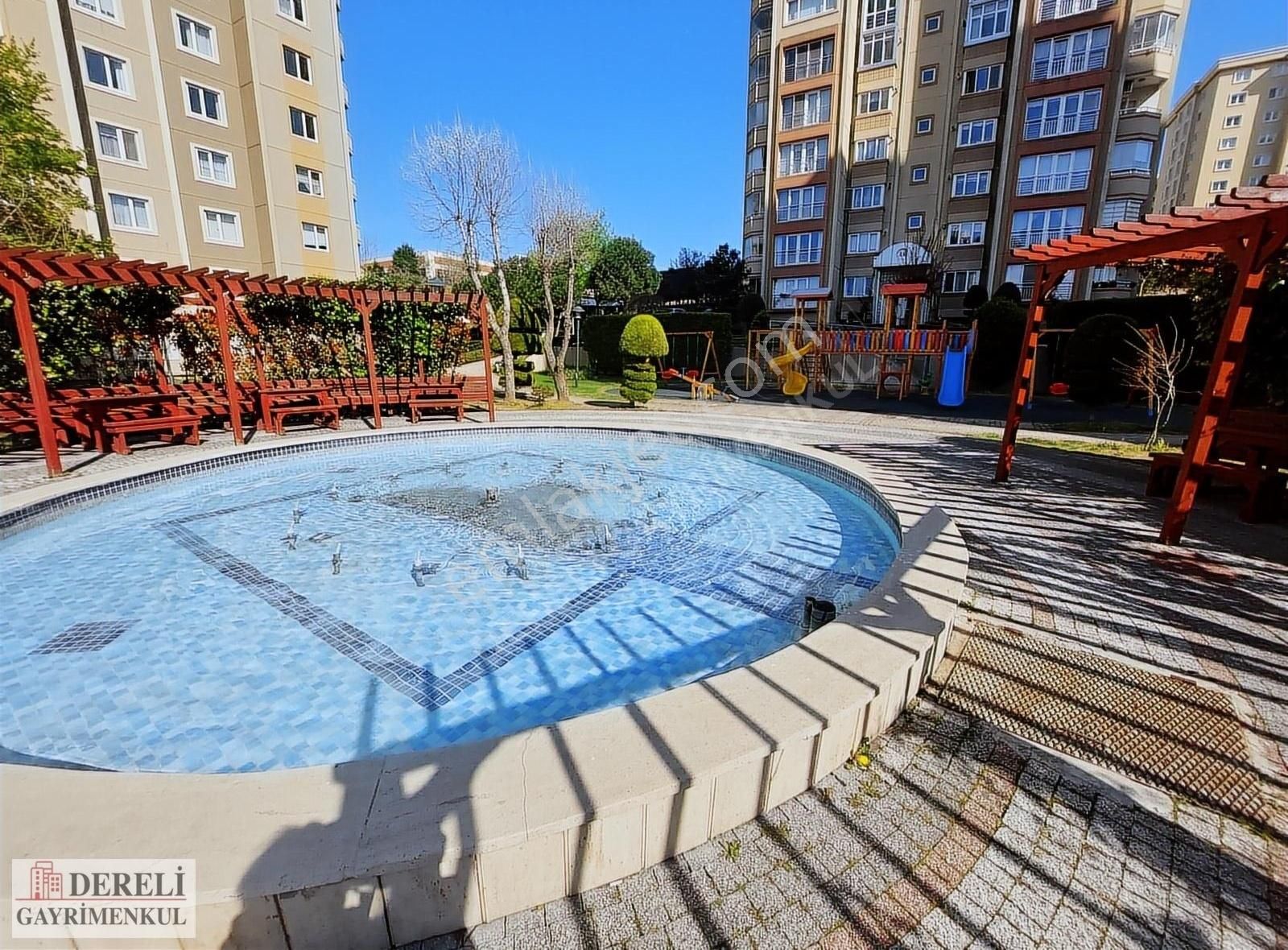 Halkalı Atakent Güneşpark Evleri Satılık 3+1 Boş Daire