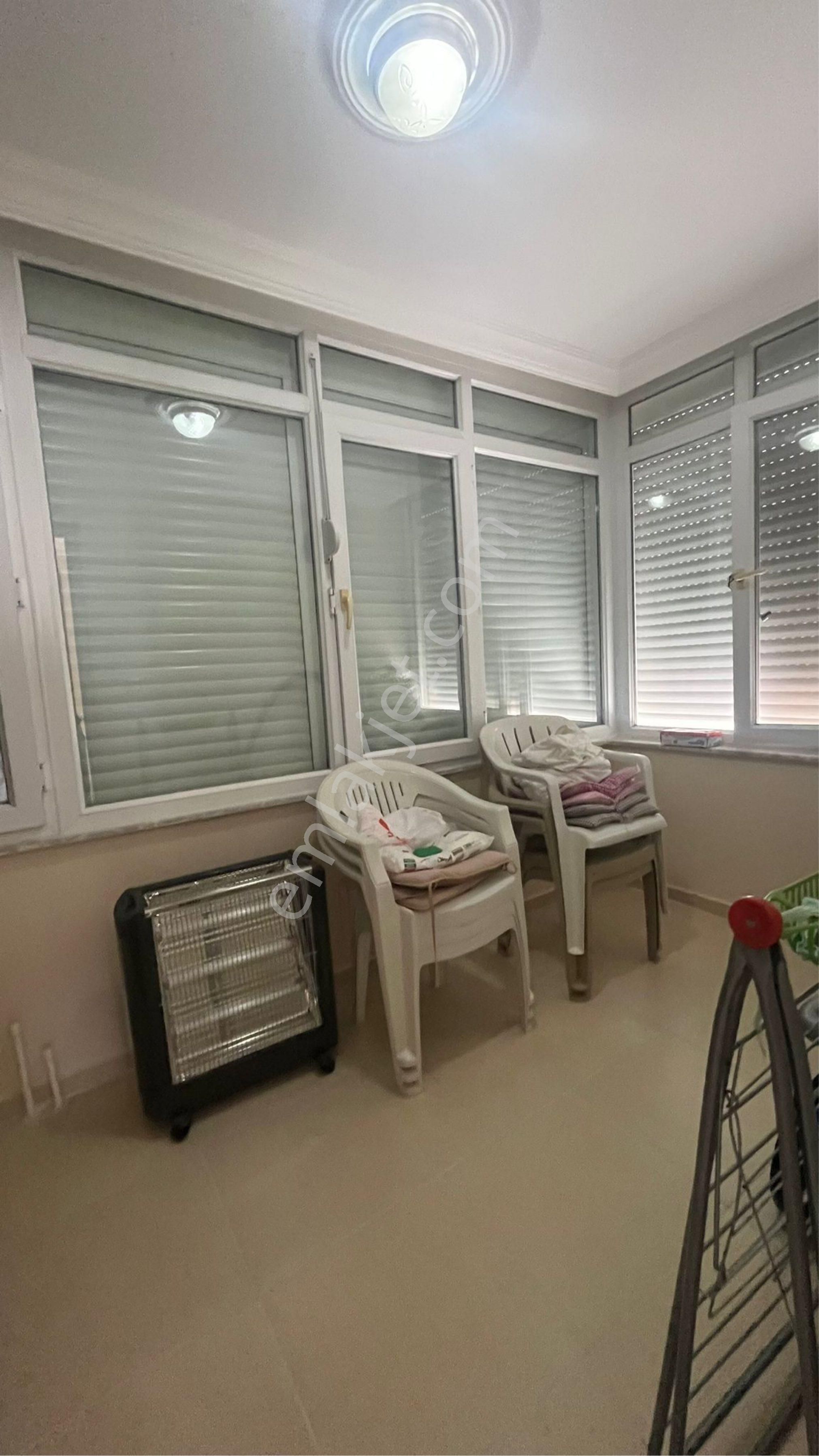 İzmir Dikili Cumhuriyet Mahallesi Köşe Parsel Tribleks - Görsel 14