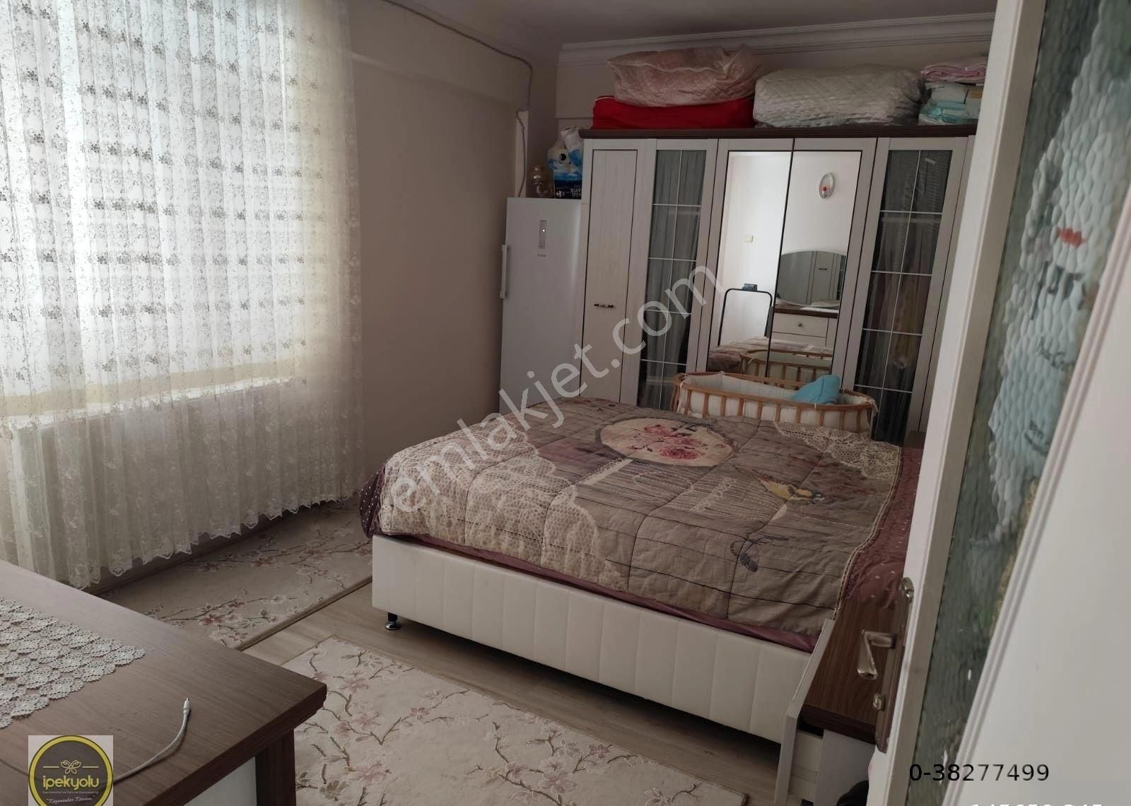 İpekyolu Gayrimenkul Ayvaşık Boztepe Sitesinde 3+1 Satılık Daire