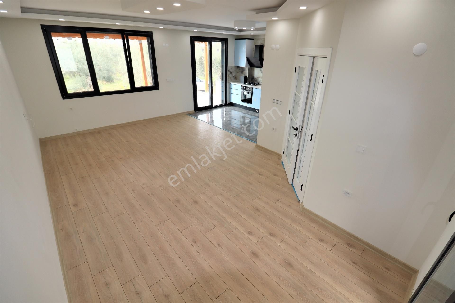 Altınoluk Narlı Mevkinde Satılık 3+1 Sıfır Villa - Görsel 20