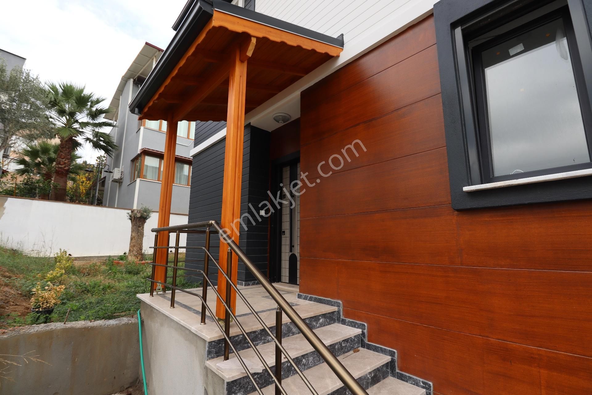 Altınoluk Narlı Mevkinde Satılık 3+1 Sıfır Villa - Görsel 11