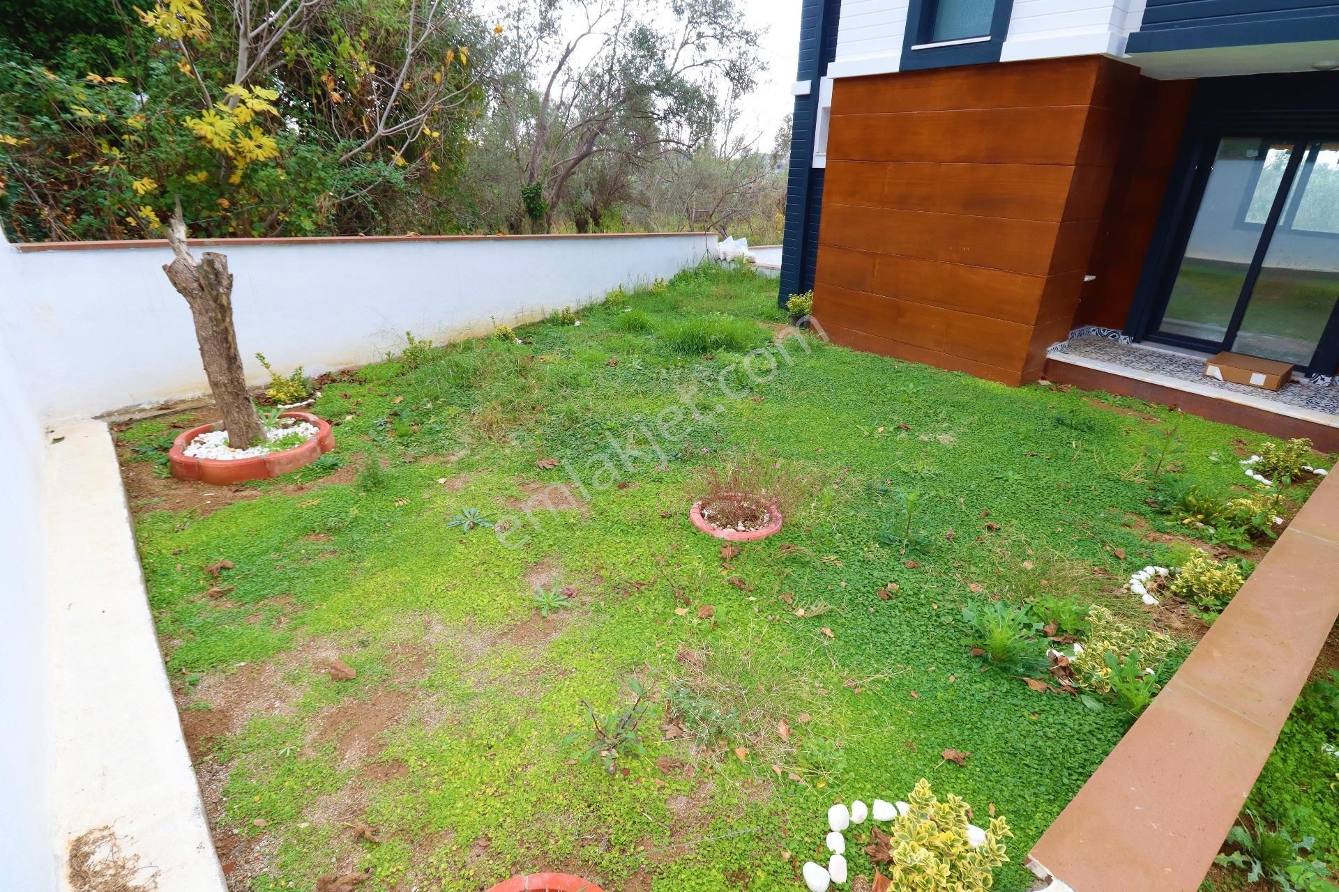 Altınoluk Narlı Mevkinde Satılık 3+1 Sıfır Villa - Görsel 10