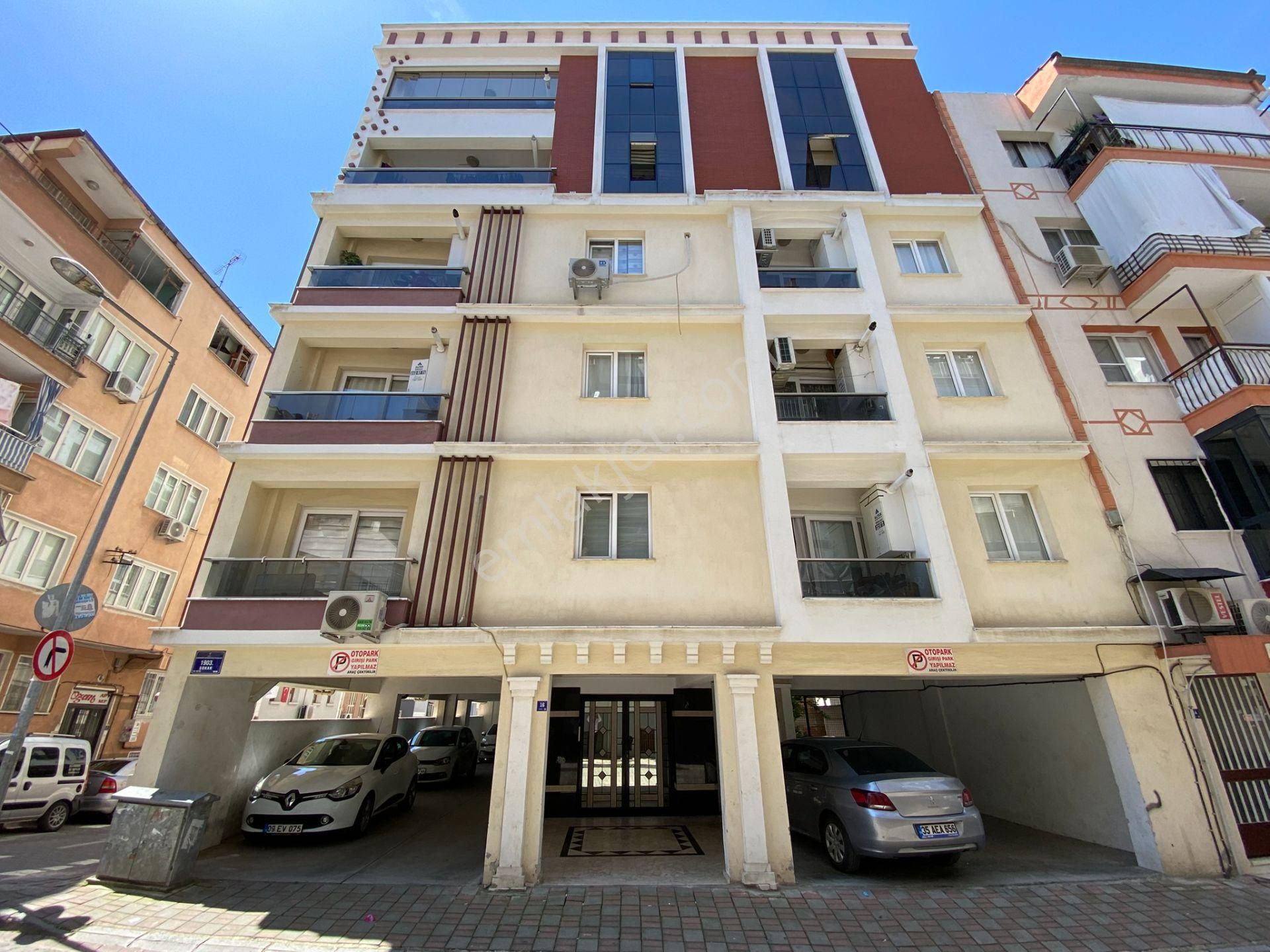 "merkezi Konum, Doğalgaz, Otopark, Yeni Bina, 1+1 Kiralık Daire"
